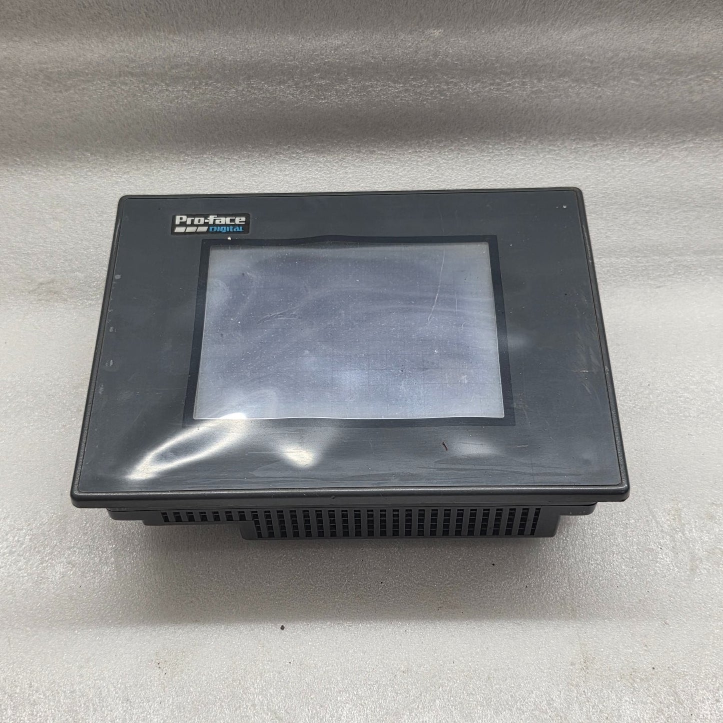 PROFACE 3180038-01 GRAPHIC PANEL GP37W3-BG41-24V