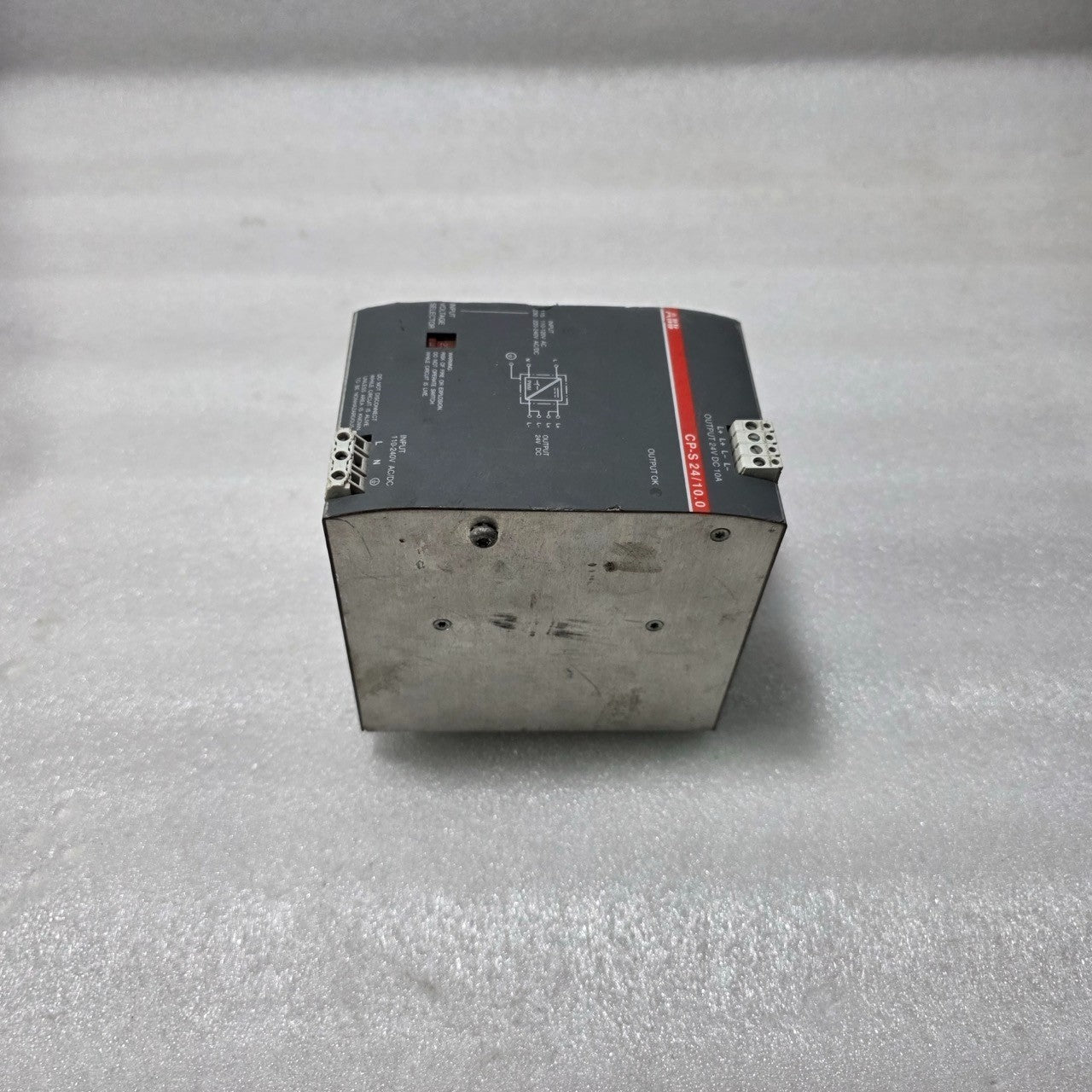 ABB CP-S 24/10.0 – SWITCH-MODE DIN-RAIL POWER SUPPLY, 24 V DC, 10 A 1SVR427015R0