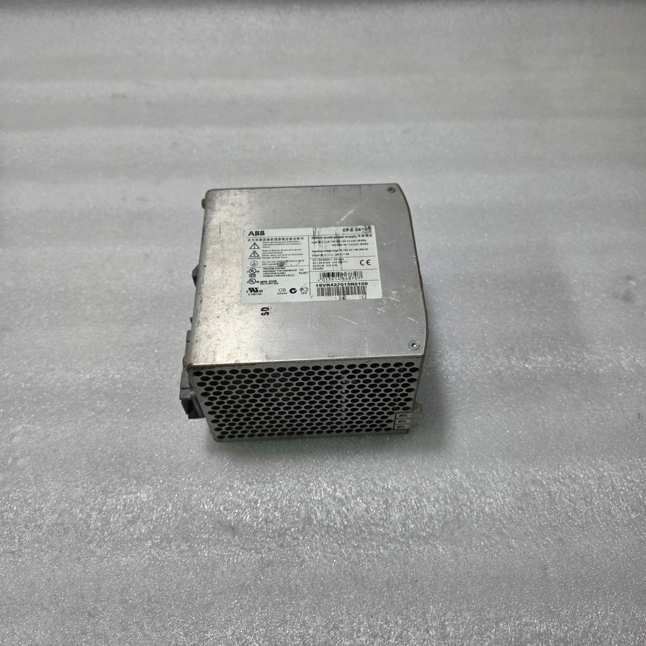 ABB CP-S 24/10.0 – SWITCH-MODE DIN-RAIL POWER SUPPLY, 24 V DC, 10 A 1SVR427015R0