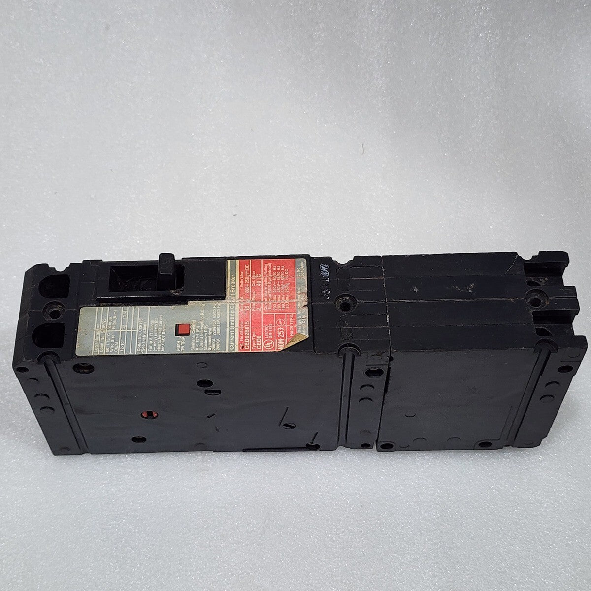 SIEMENS CED62B015 CED 2-POLE 15A CIRCUIT BREAKER 600VAC 250VDC