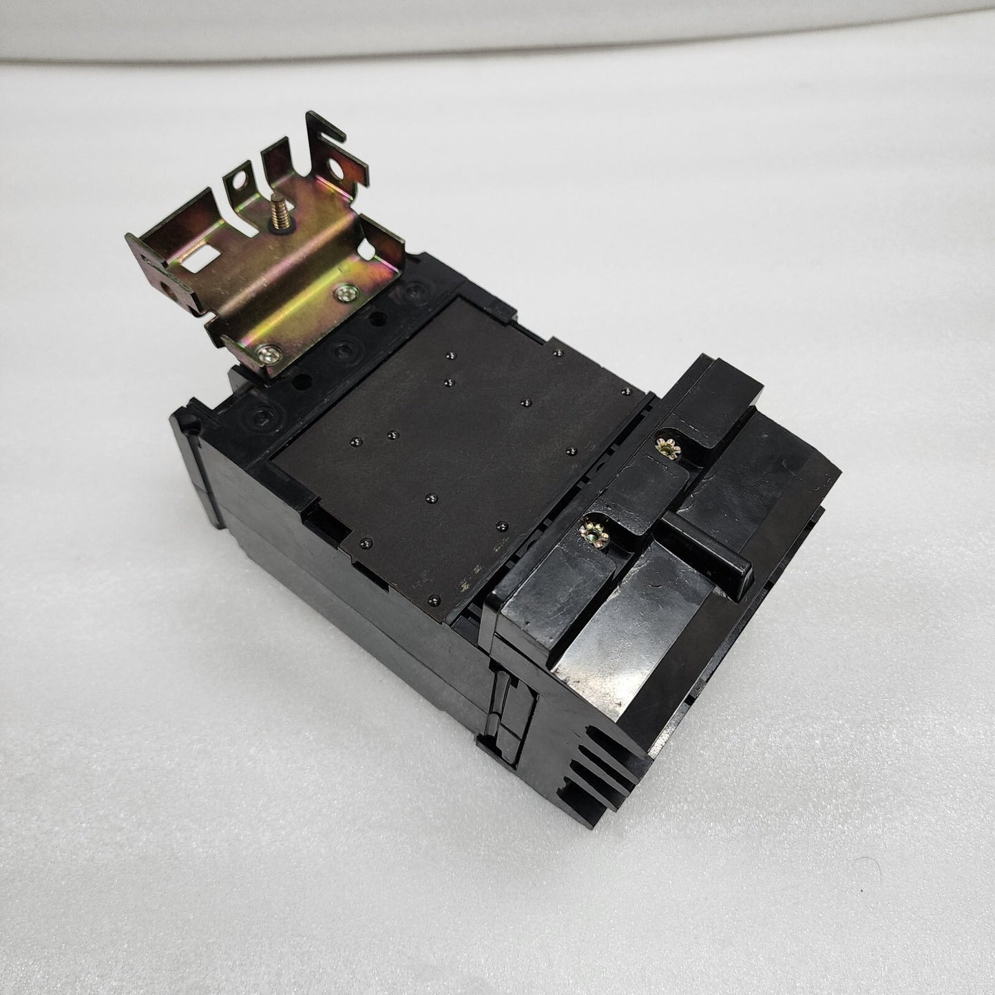 SQUARE D FH36040 40A THERMAL MAGNETIC CIRCUIT BREAKER 600VAC/250VDC