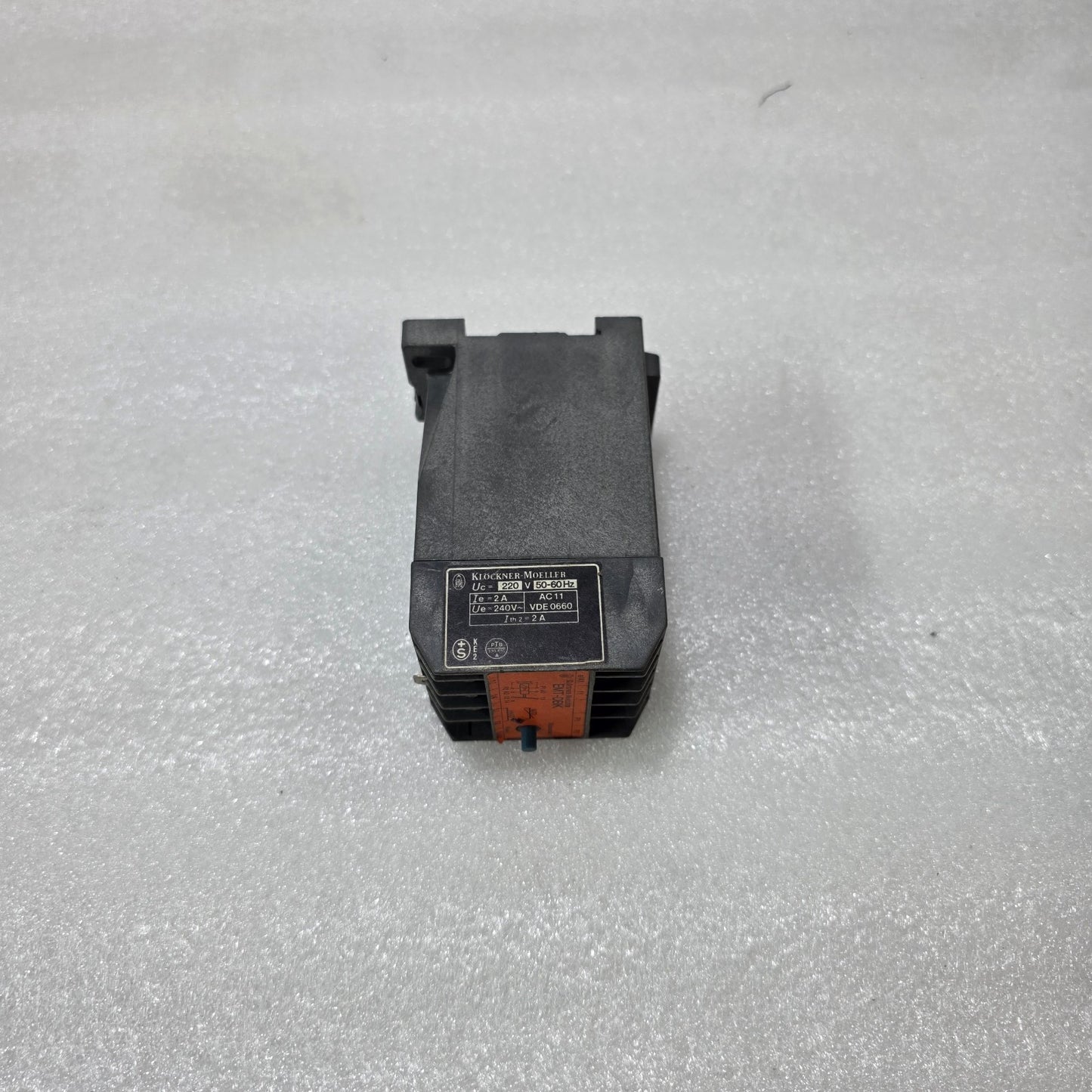 KLÖCKNER MOELLER EMT-DBK CONTROL RELAY | 220V AC | AUTO/HAND RESET MODULE