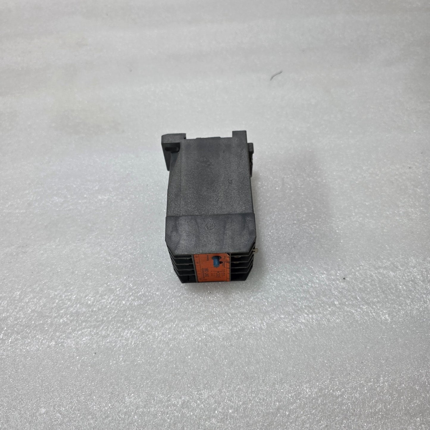 KLÖCKNER MOELLER EMT-DBK CONTROL RELAY | 220V AC | AUTO/HAND RESET MODULE