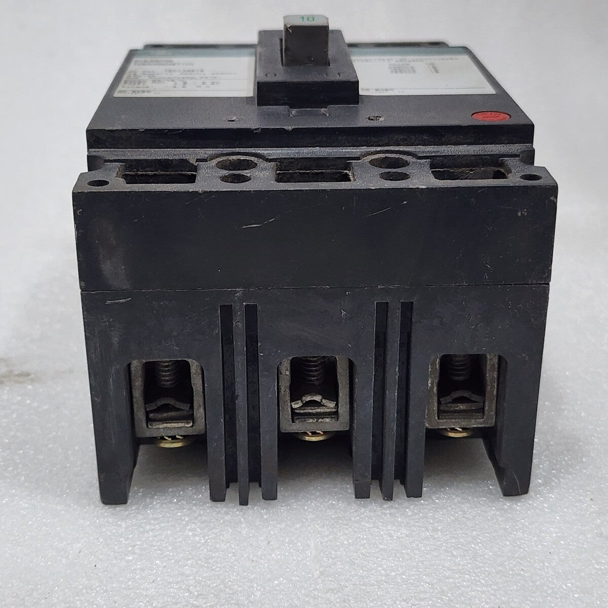 GENERAL ELECTRIC TED134010 10A CIRCUIT BREAKER 480VAC/250VDC