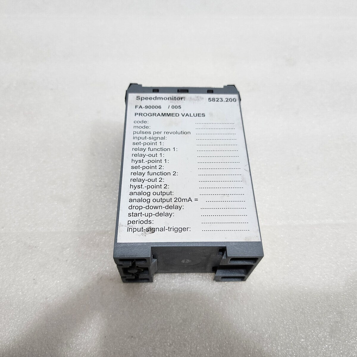 RHEINTACHO MESSTECHNIK 5823.200 CRRA SPEED MONITOR FA-90006/005 24VDC