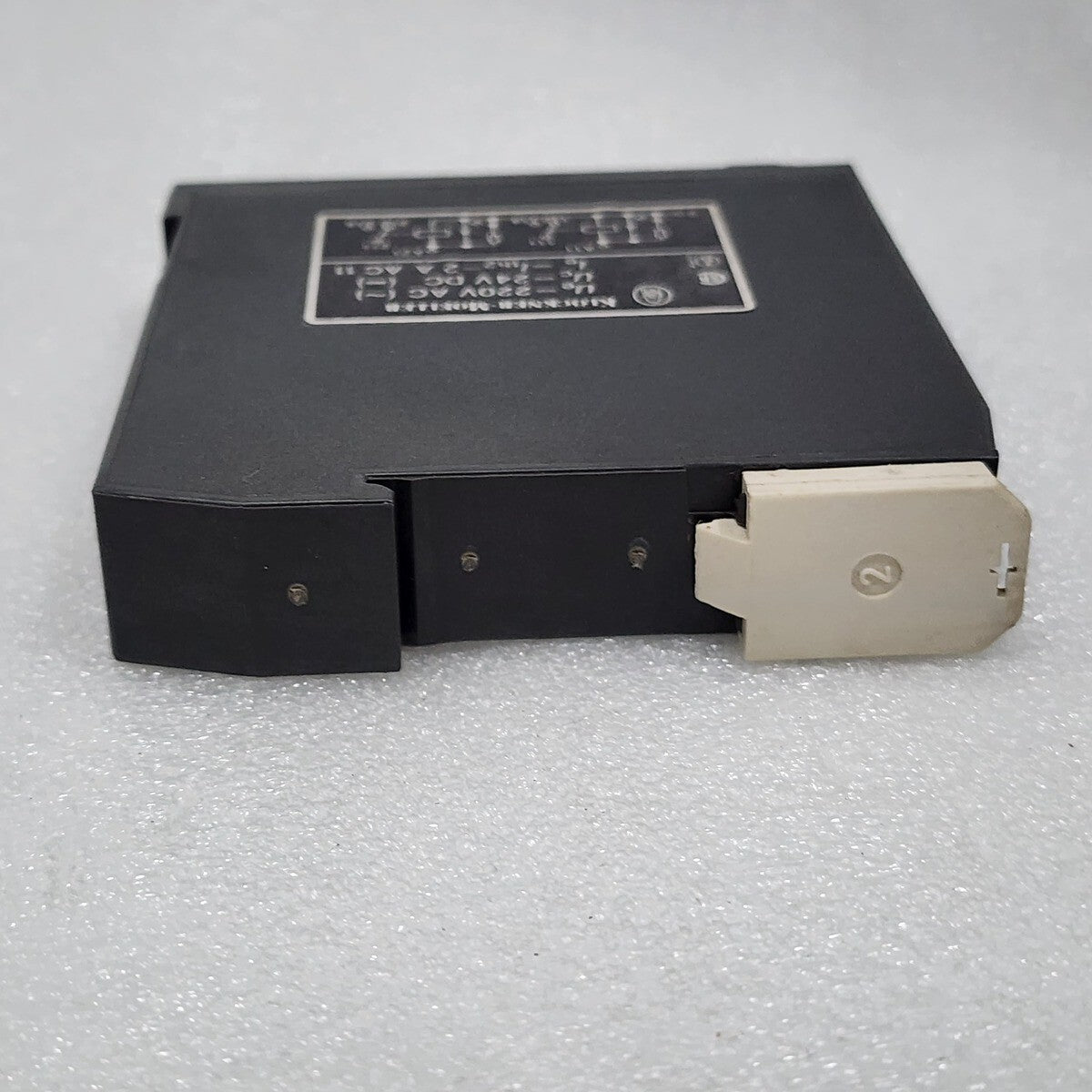 MOELLER ETS-V1-2 I/O MODULE 220VAC