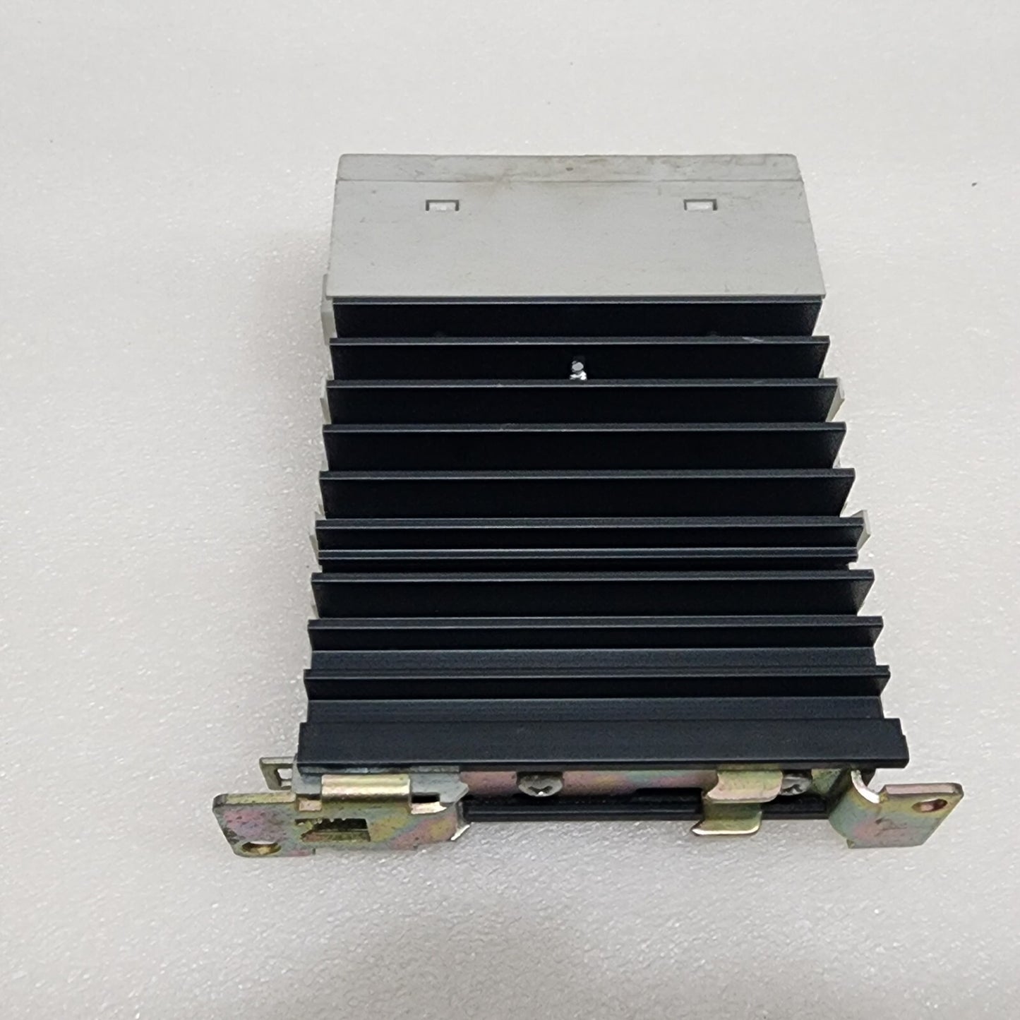 CROUZET GNR10DCZ SOLID STATE RELAY 24-280VAC 10A