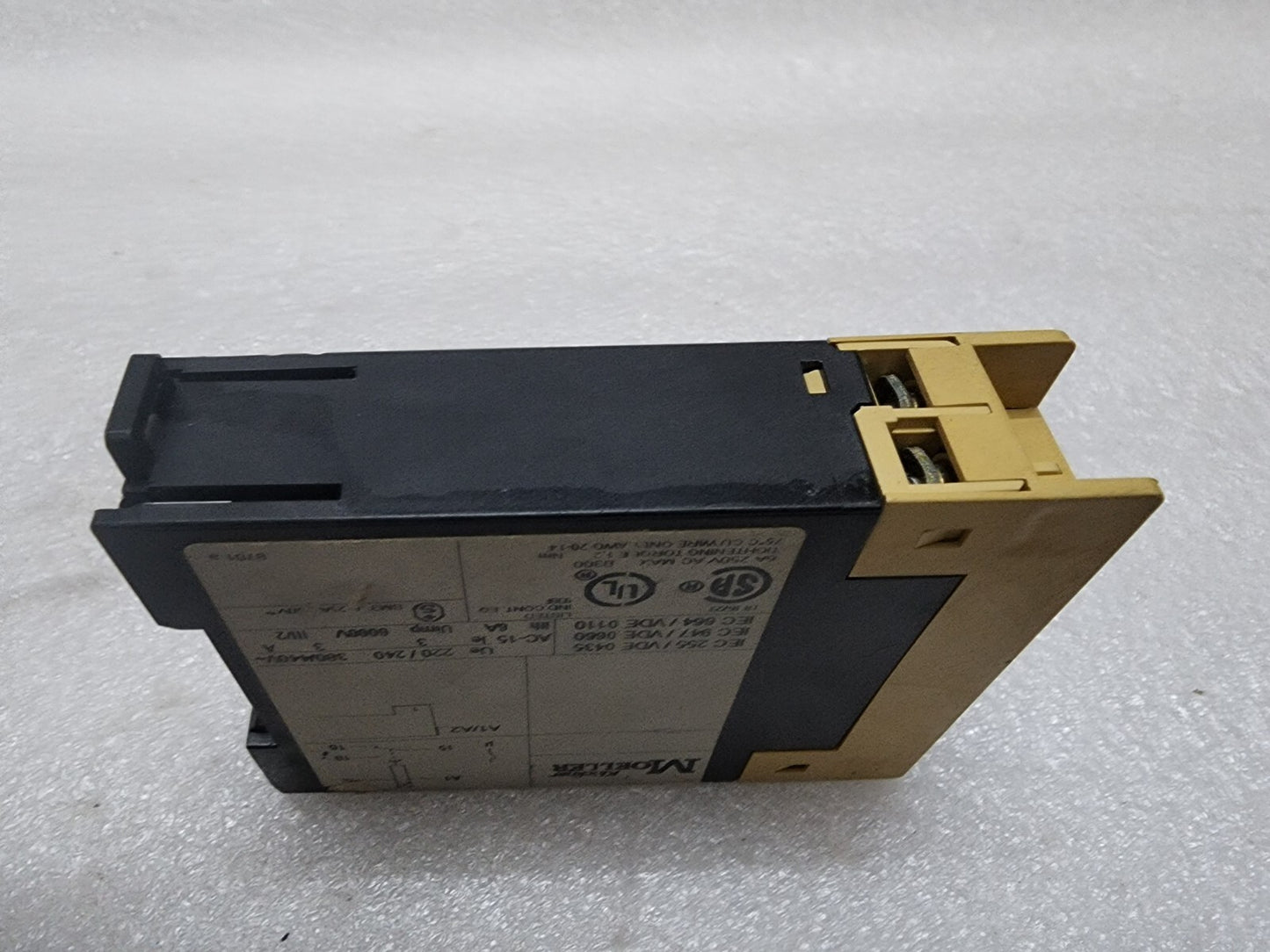 KLOCKNER MOELLER TE 11-30-A TIMING RELAY 24-240VAC/DC