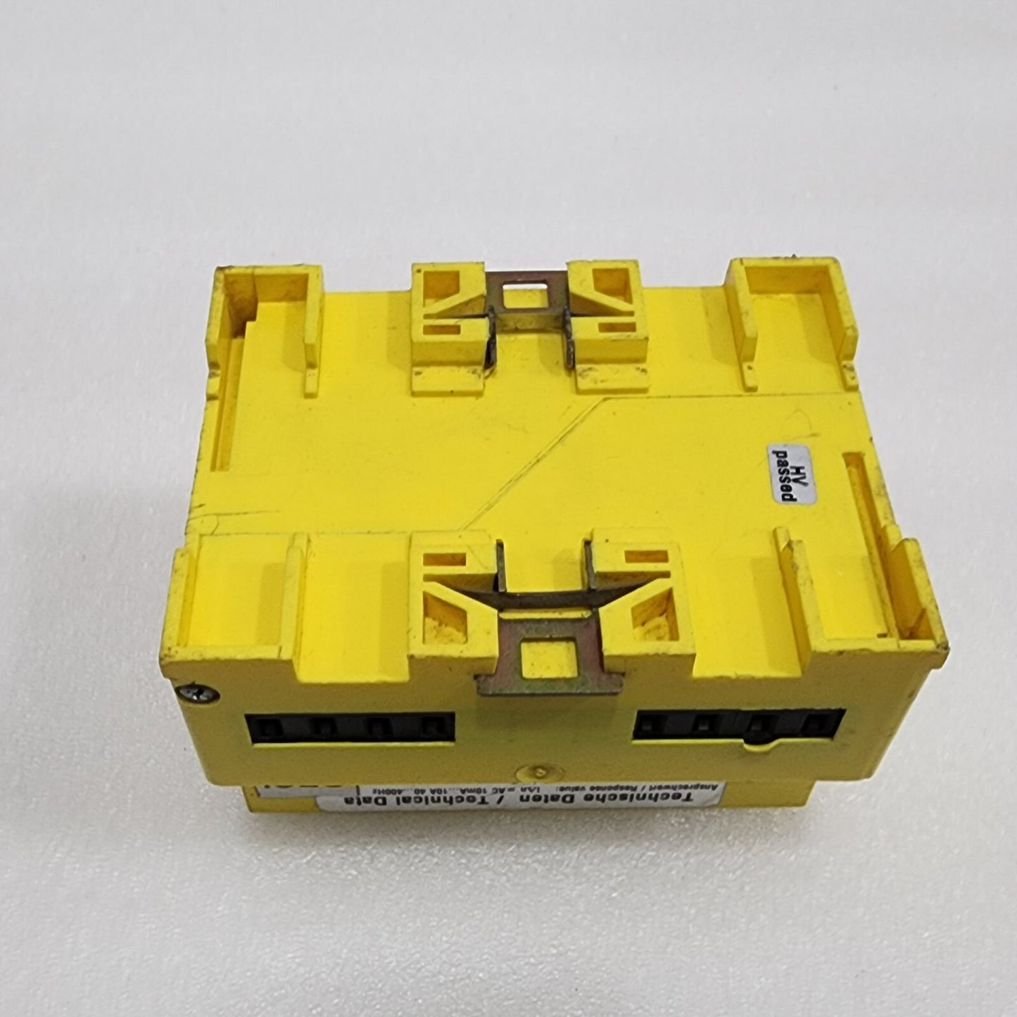 BENDER RCM470LY-11 RESIDUAL CURRENT MONITOR B94012025