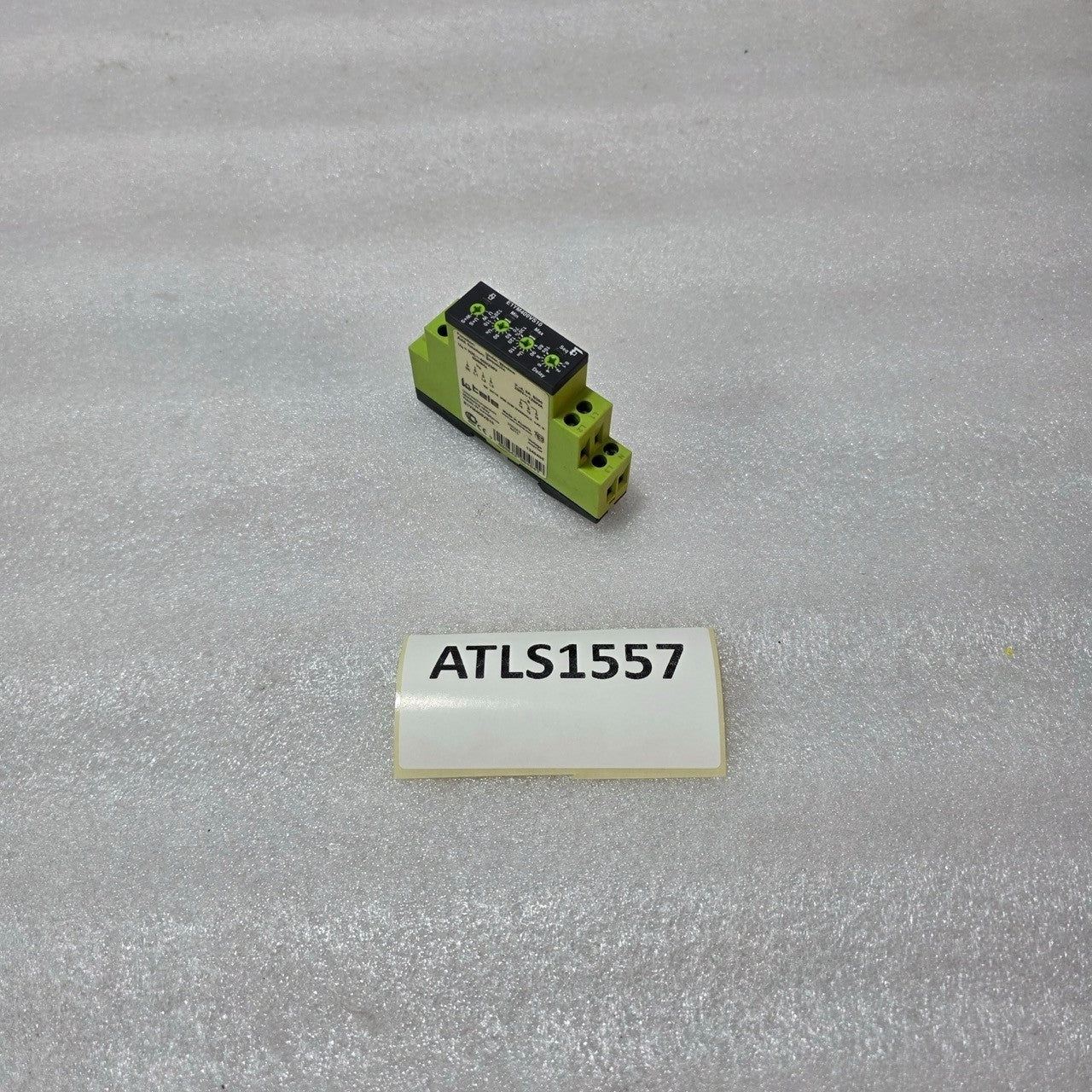 TELE E1YM400VS10 VOLTAGE MONITORING RELAY