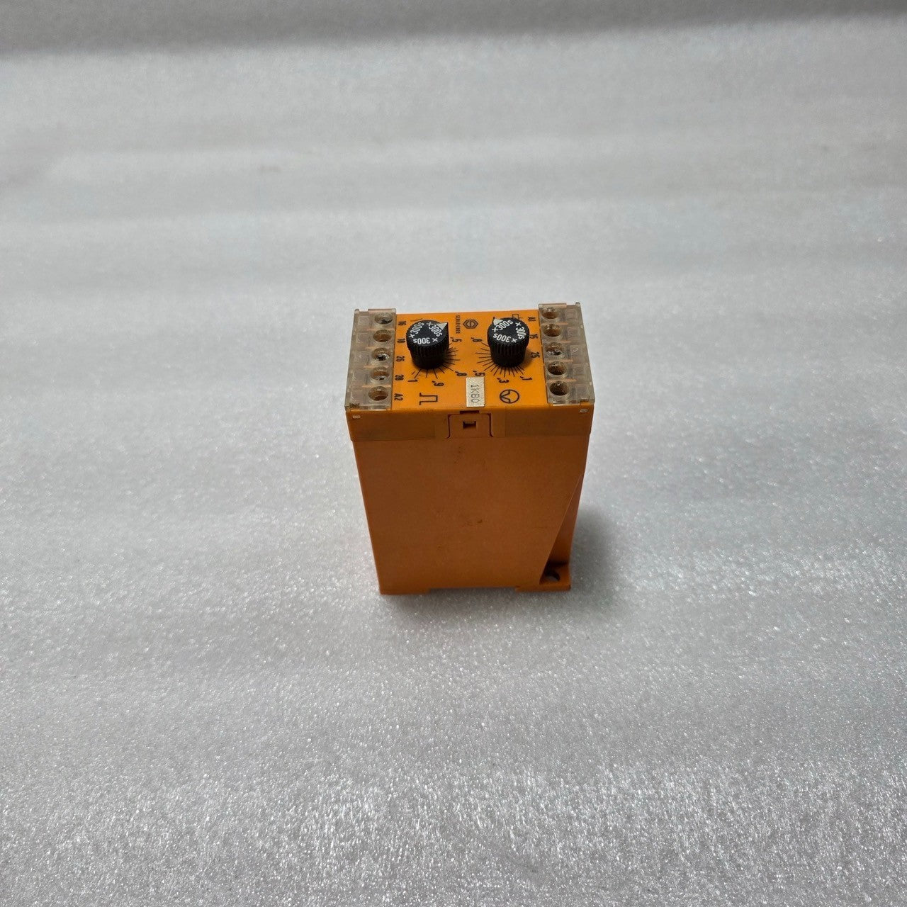 SCHLEICHER SPT52 TIME DELAY RELAY 110–127 VAC 11307542