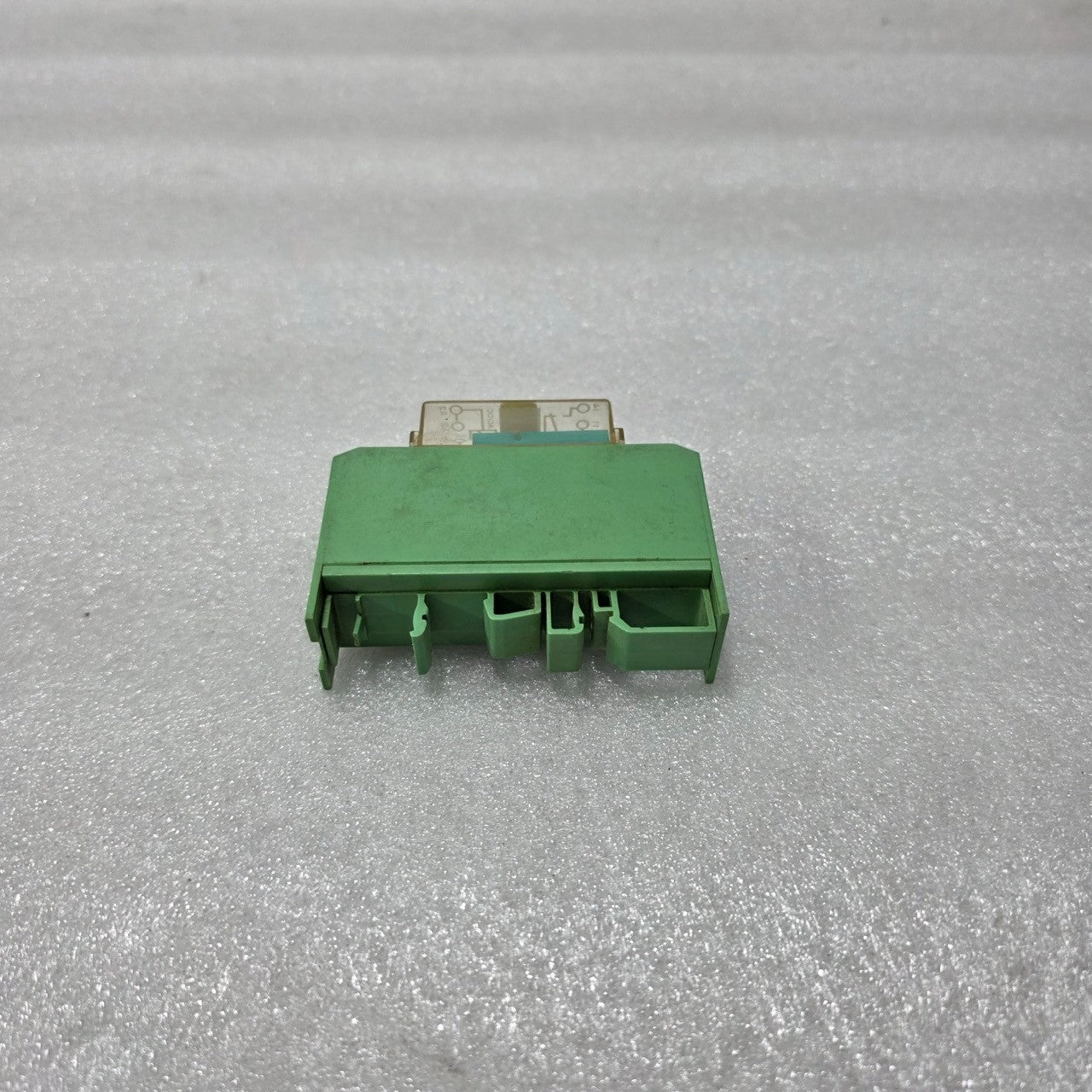 PHOENIX CONTACT EMG 22-REL/KSR-230/21 INTERFACE RELAY MODULE 2952855 230V AC/DC