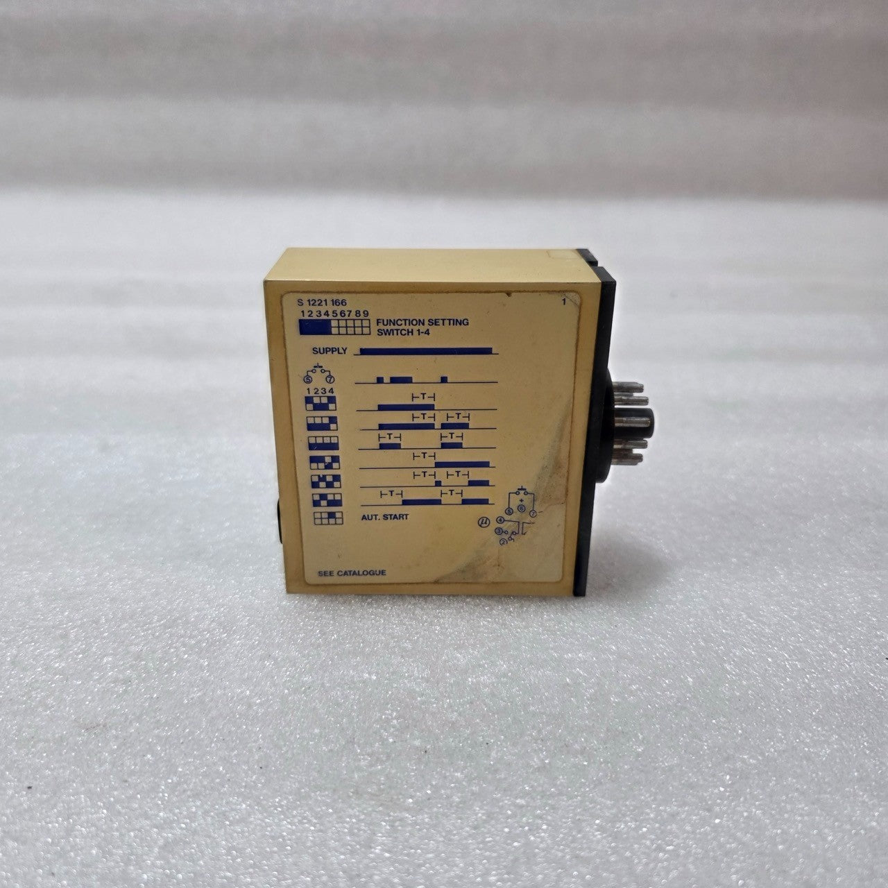 ELECTROMATIC S-SYSTEM S 122166 230 TIME DELAY RELAY 230VAC 10-100SEC