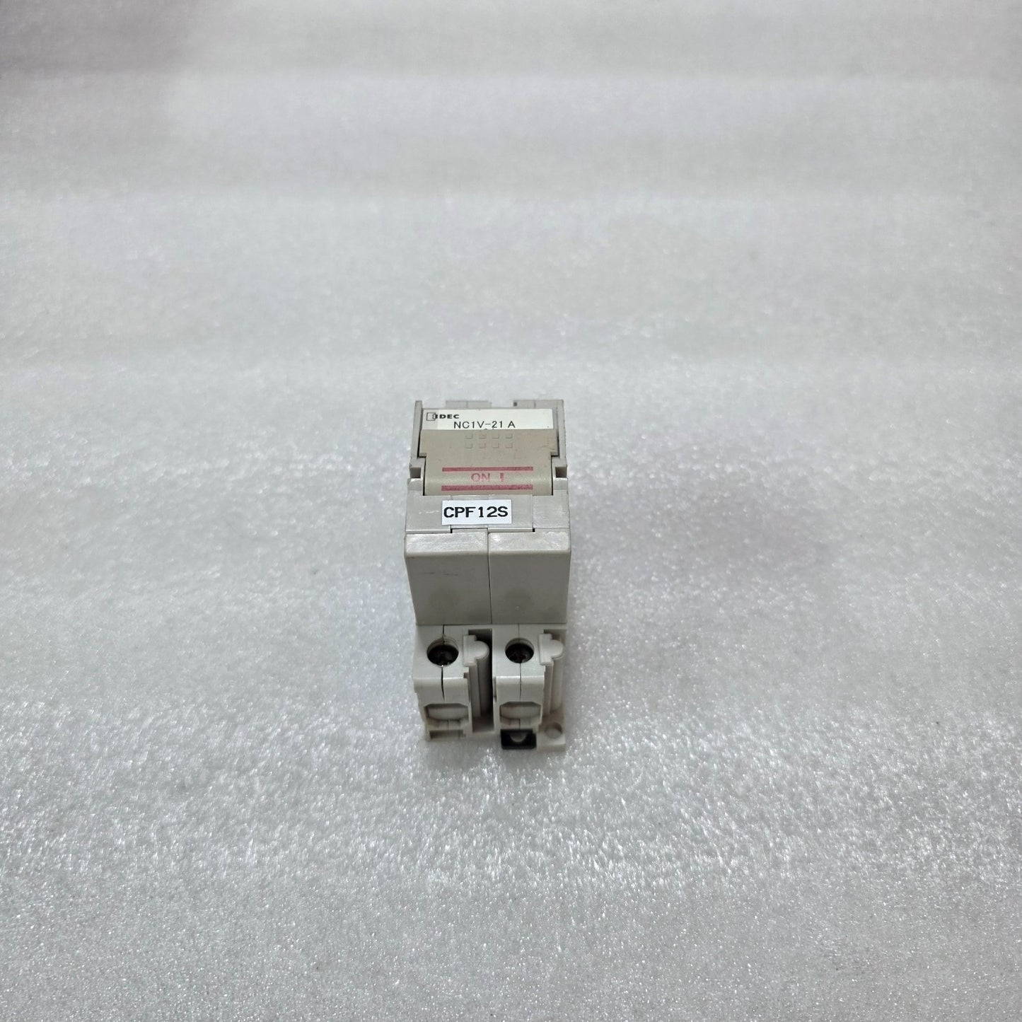 IDEC NC1V-21A / NC1V-2100 2 POLE 3A CIRCUIT PROTECTOR | HYDRAULIC MAGNETIC BREAK