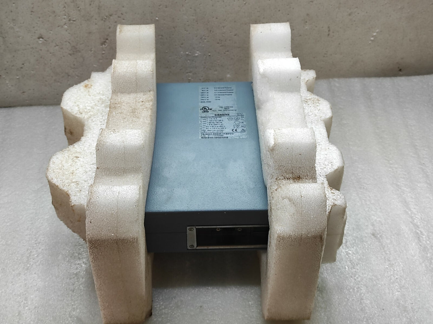 SIEMENS 7SJ8042-5EB20-1FB0/CC OVERCURRENT PROTECTION RELAY