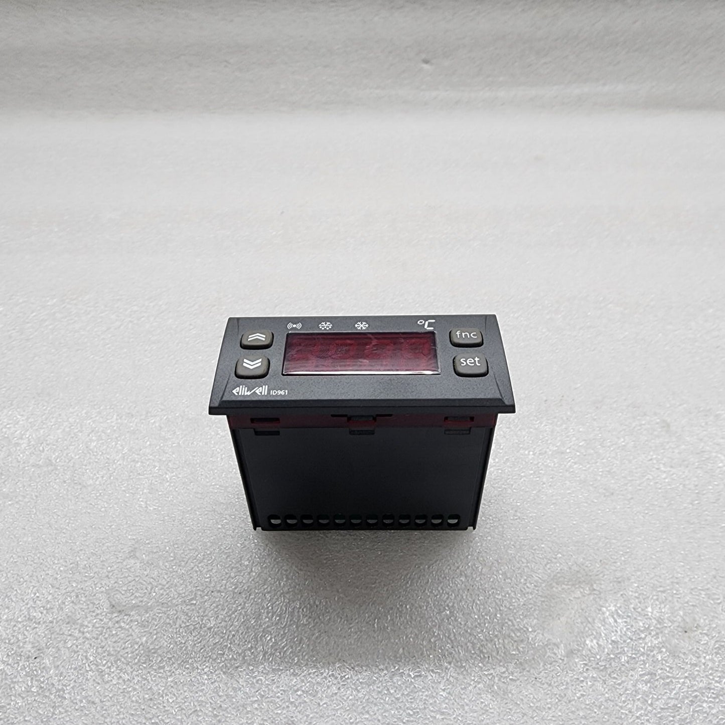 ELIWELL ID961 THERMOSTAT CONTROLLER ID16D00TCD703 230V