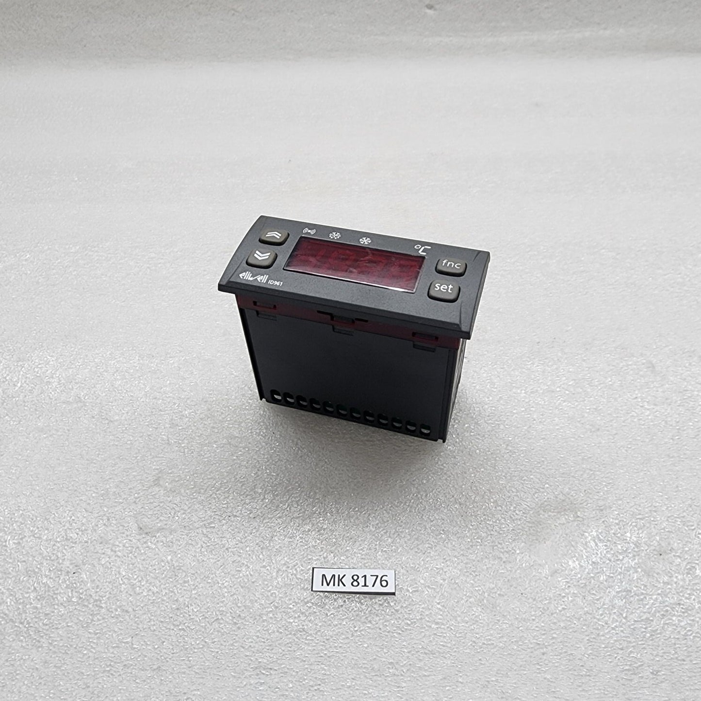 ELIWELL ID961 THERMOSTAT CONTROLLER ID16D00TCD703 230V