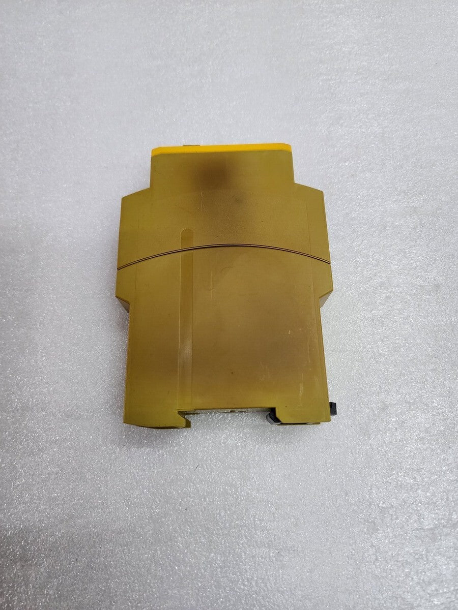 PILZ PZE X4 24VDC 4N/O SAFETY RELAY 774585