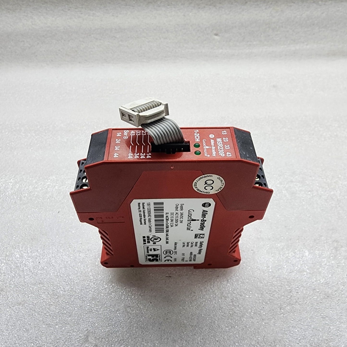 ALLEN BRADLEY CAT 440R-H23180 SAFETY RELAY GUARD MASTER MSR230P 24VDC