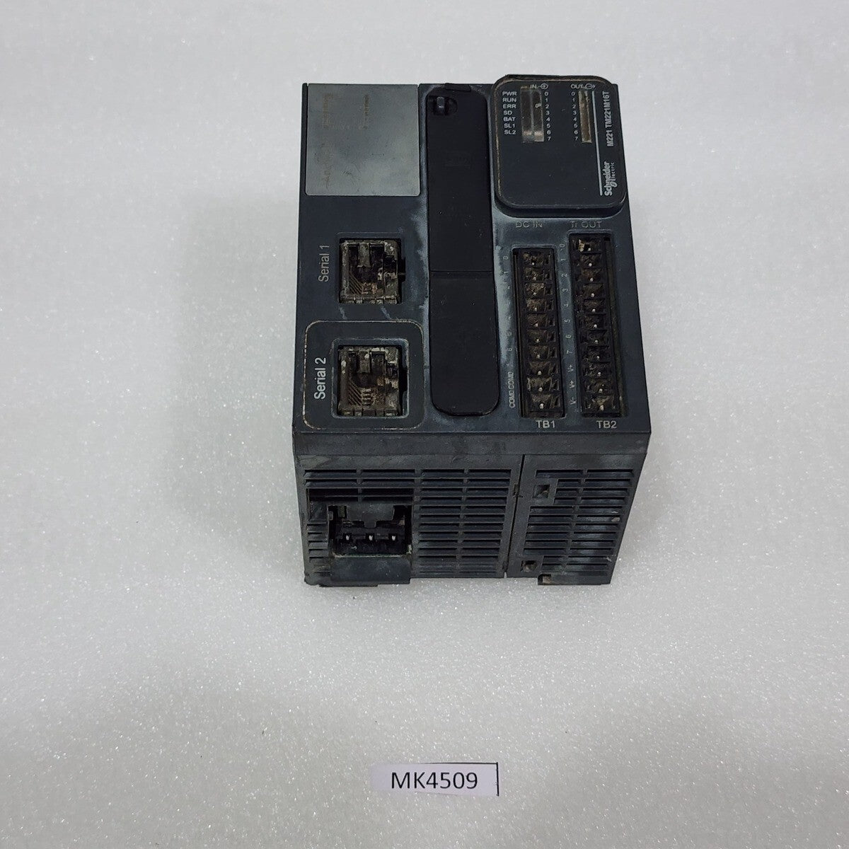 M221 LOGIC CONTROLLER TM221M16T