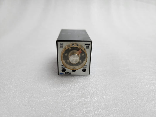IDEC GT3A-3 AF20 ELECTRONIC TIMER 100-240VAC