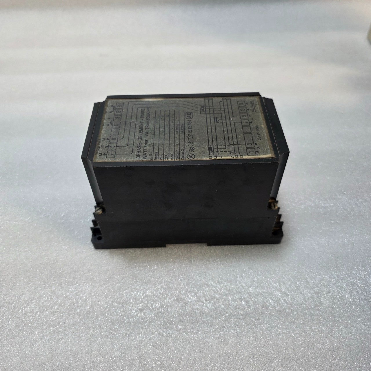 AE 3-PHASE, 2-ELEMENT, 3-WIRE WATT / VAR / VA TRANSDUCER