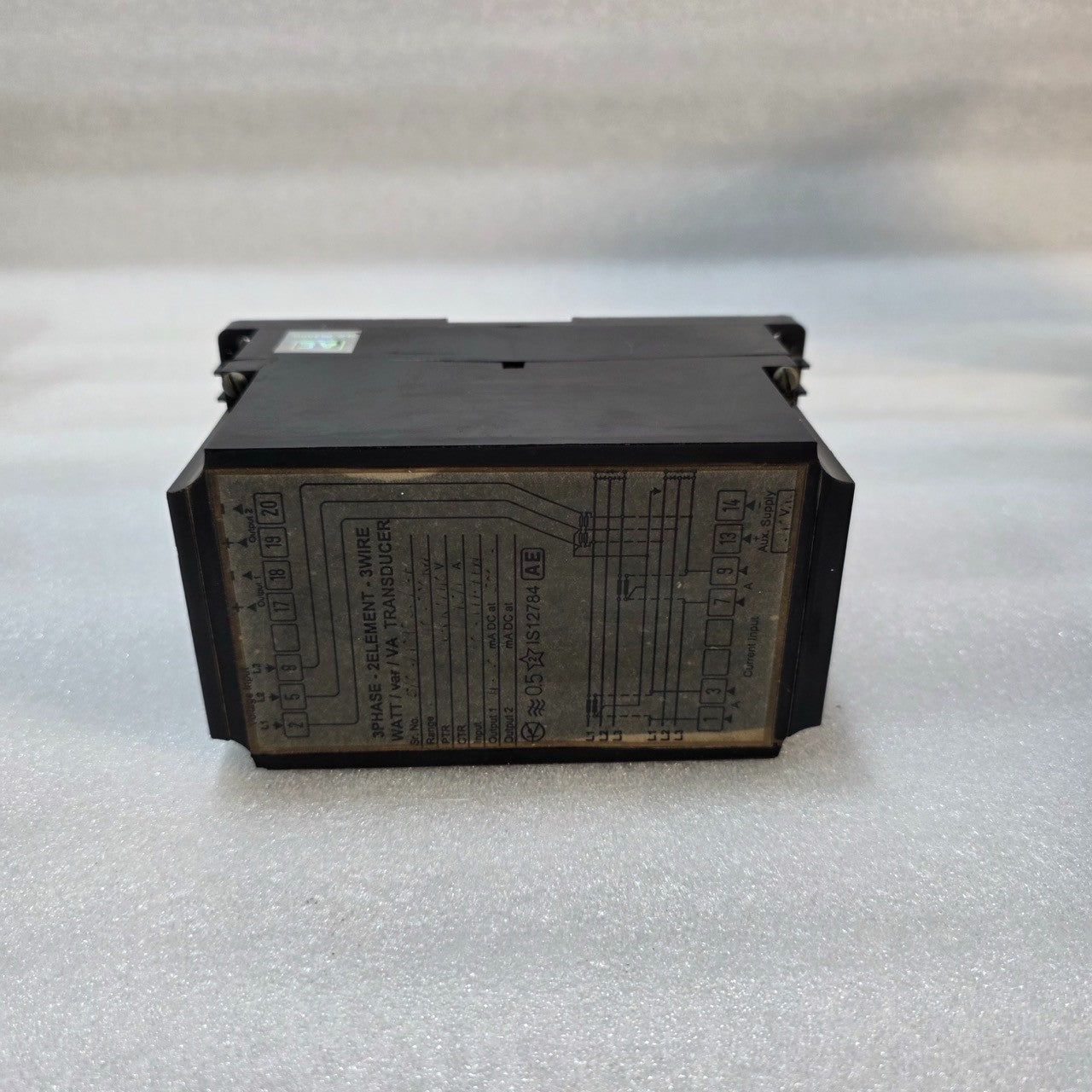 AE 3-PHASE, 2-ELEMENT, 3-WIRE WATT / VAR / VA TRANSDUCER