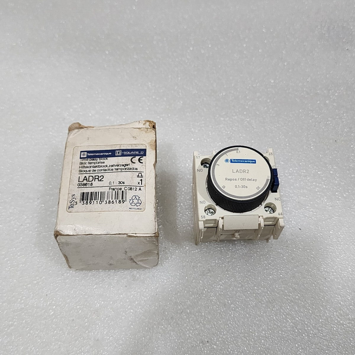 SQUARE D LADR2 OFF DELAY TIMER 0.1-30S 038618 TELEMECANIQUE