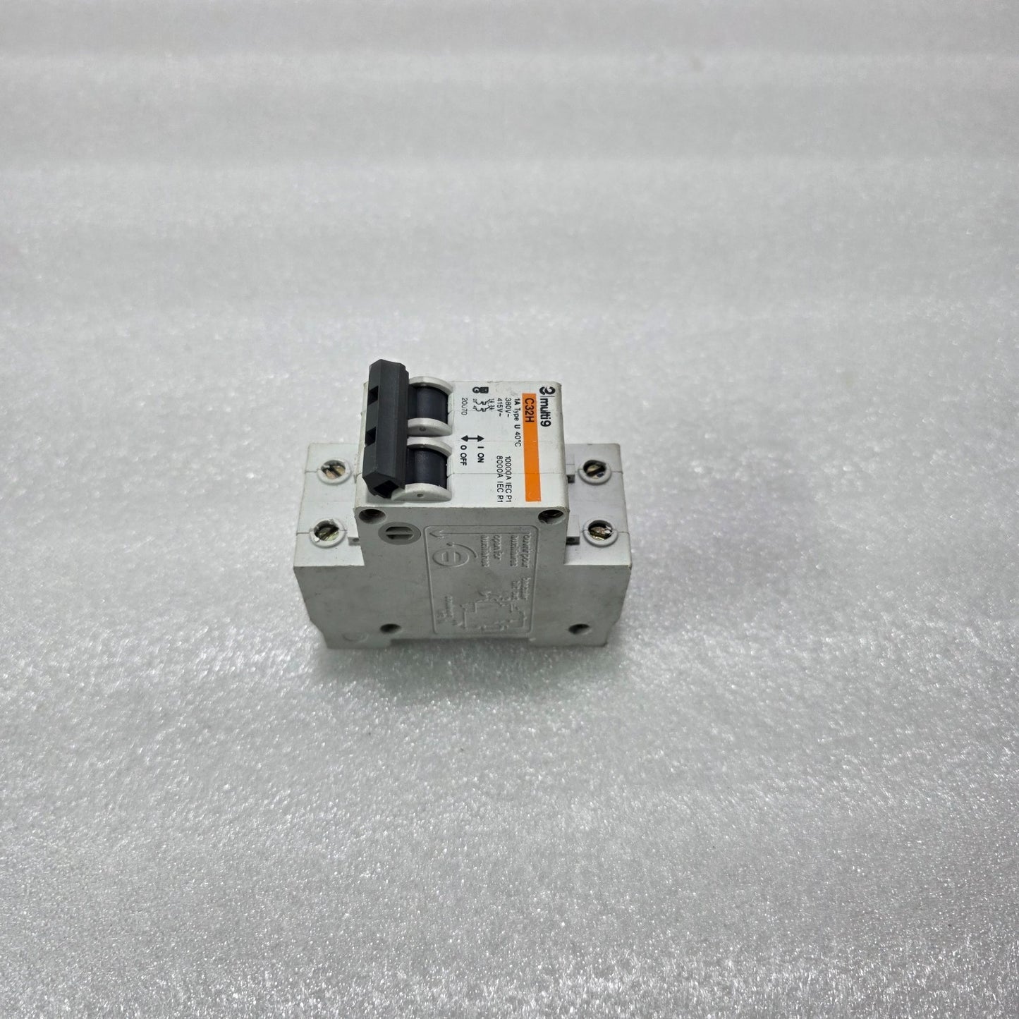 MERLIN GERIN MULTI 9 C32H 1A 2POLE MCB 380V/415V TYPE U CIRCUIT BREAKER | 10KA