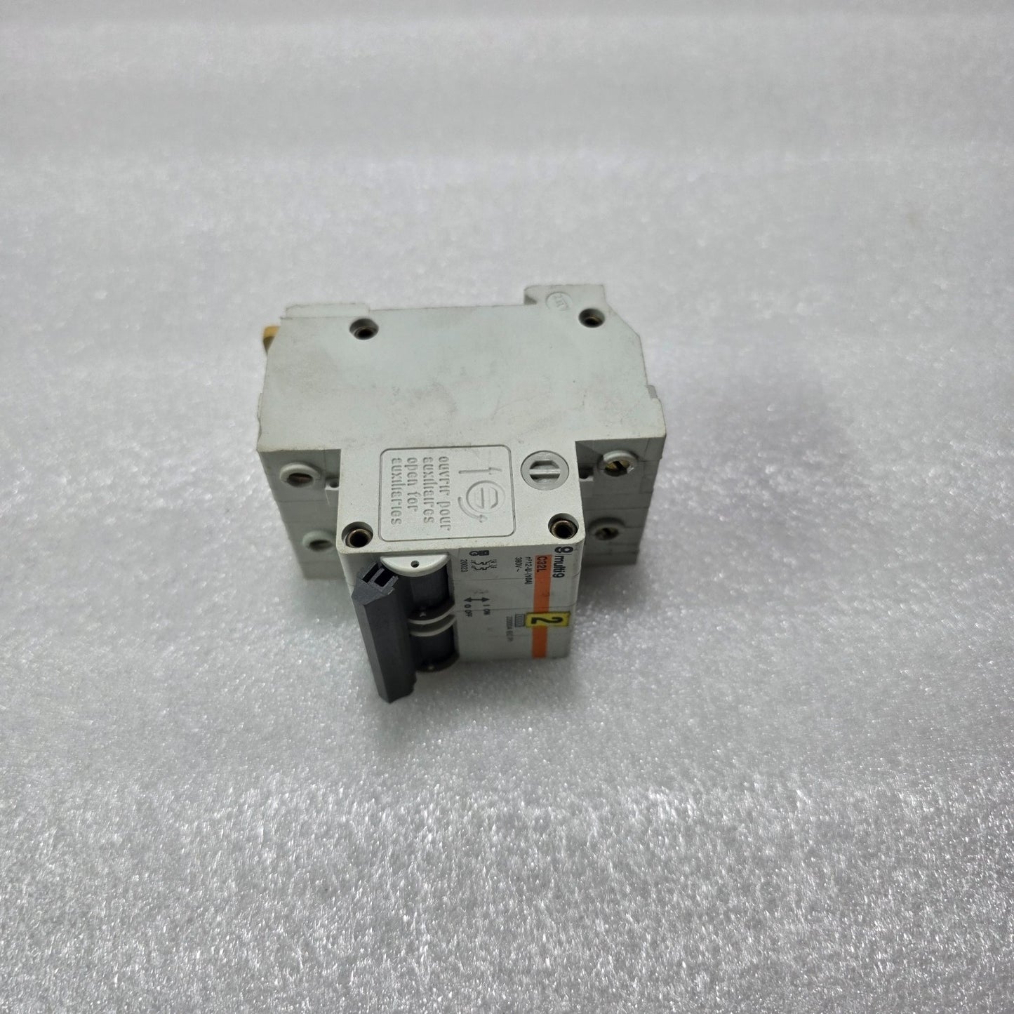 MERLIN GERIN MULTI 9 C32L 10A MCB 380V TYPE U CIRCUIT BREAKER | 10KA 22KA IEC P1