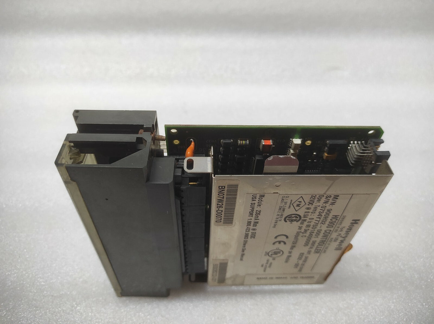 Honeywell HC900 Controller 900H32-0001 Digital Output Module 900H320001