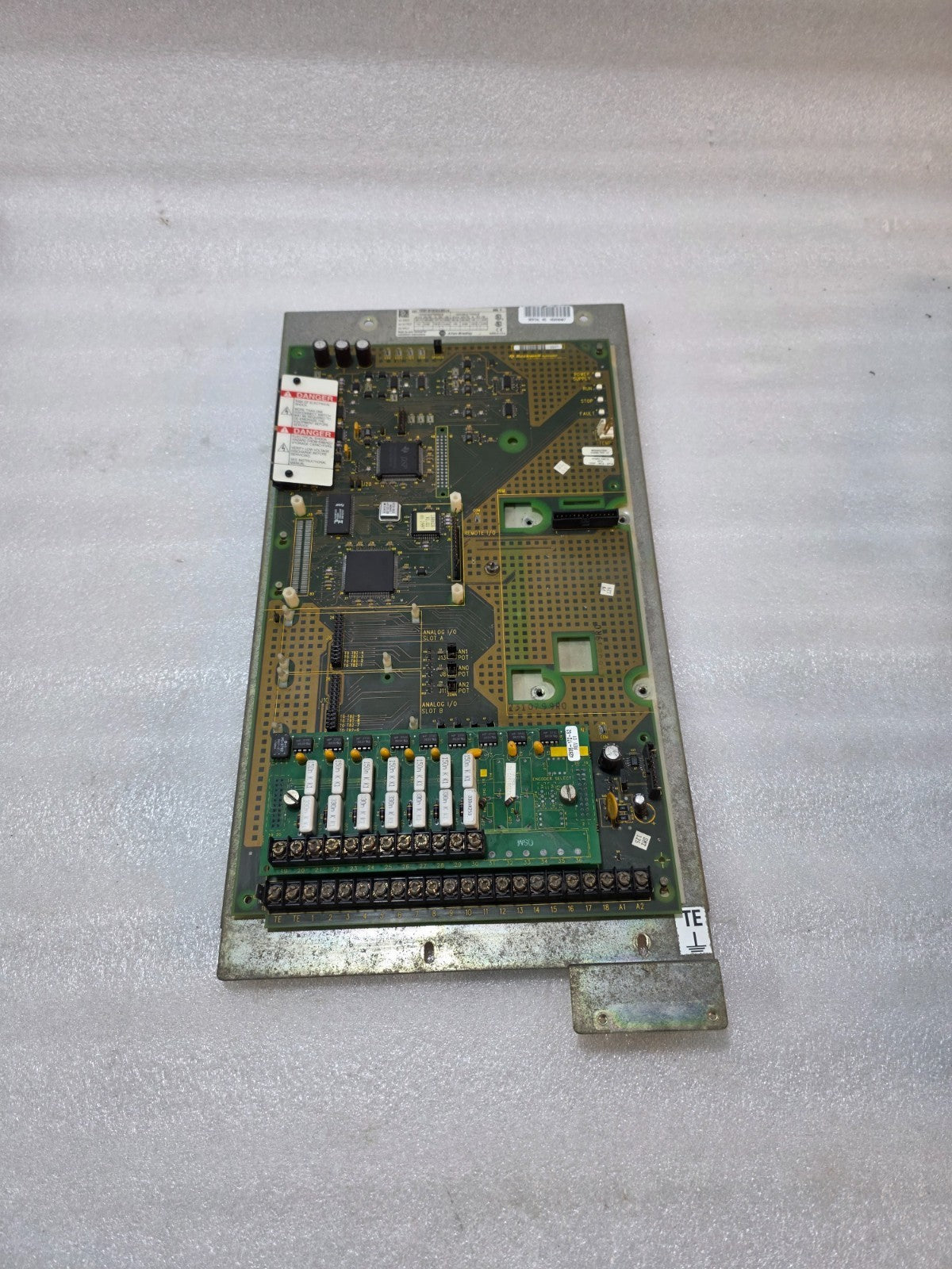 ALLEN 1336F-B100-AA-EN-L6 AC DRIVE CONTROL BOARD / POWER INTERFACE ASSEM