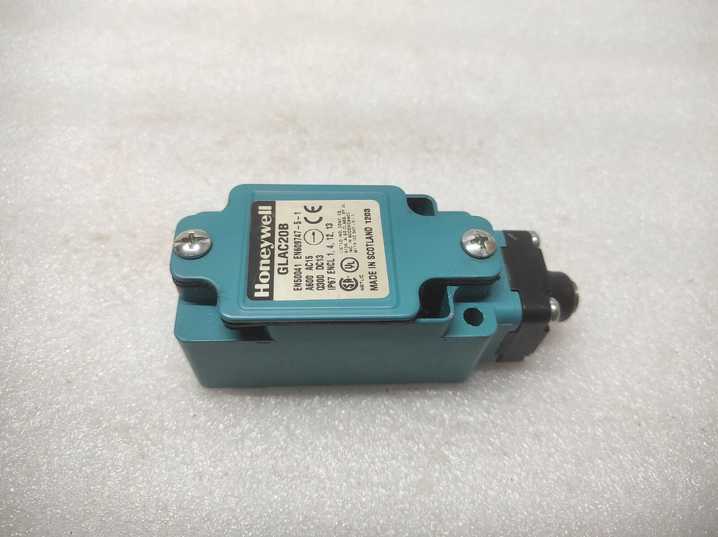 HONEYWELL GLAC20B LIMIT SWITCH