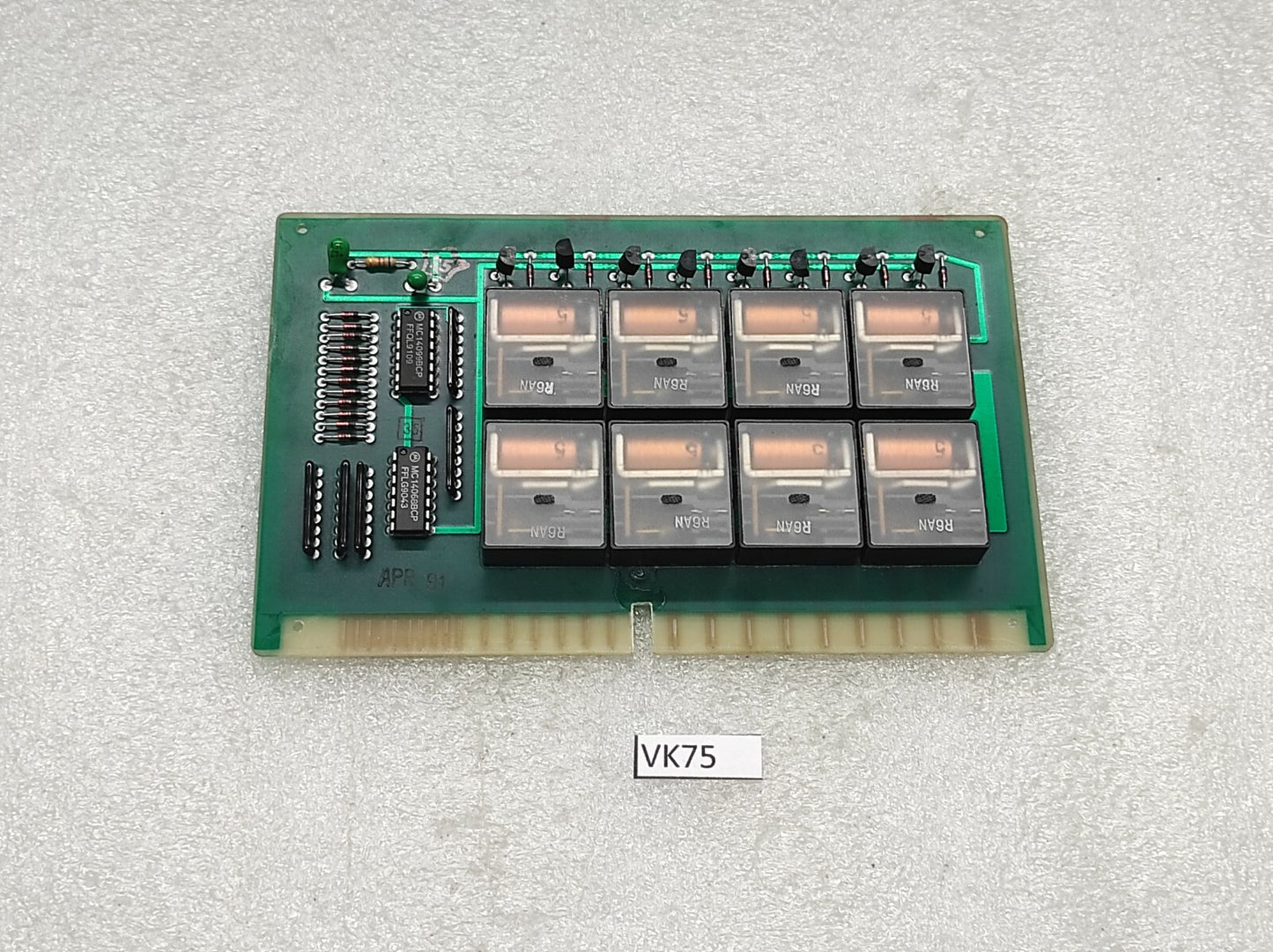 SCHLEICHER MDA209-UY PCB 24104851-041