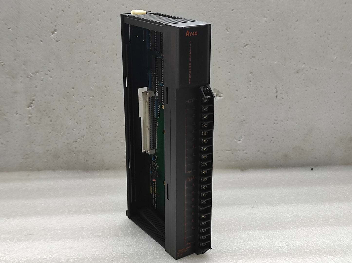MITSUBISHI MELSEC AY40 PROGRAMMABLE CONTROLLER