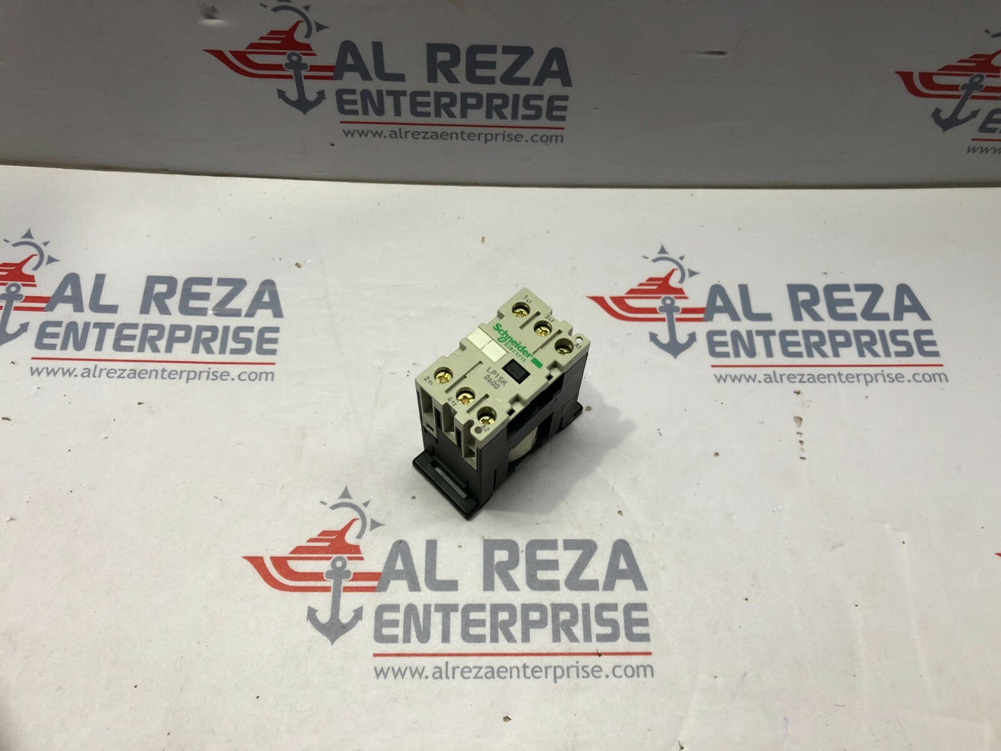 SE LP1SK0600BD MINI CONTACTOR COIL VOLTAGE 24V