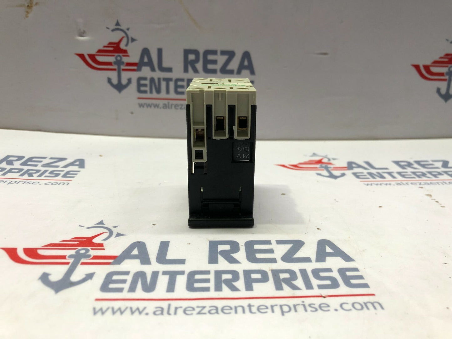 SE LP1SK0600BD MINI CONTACTOR COIL VOLTAGE 24V