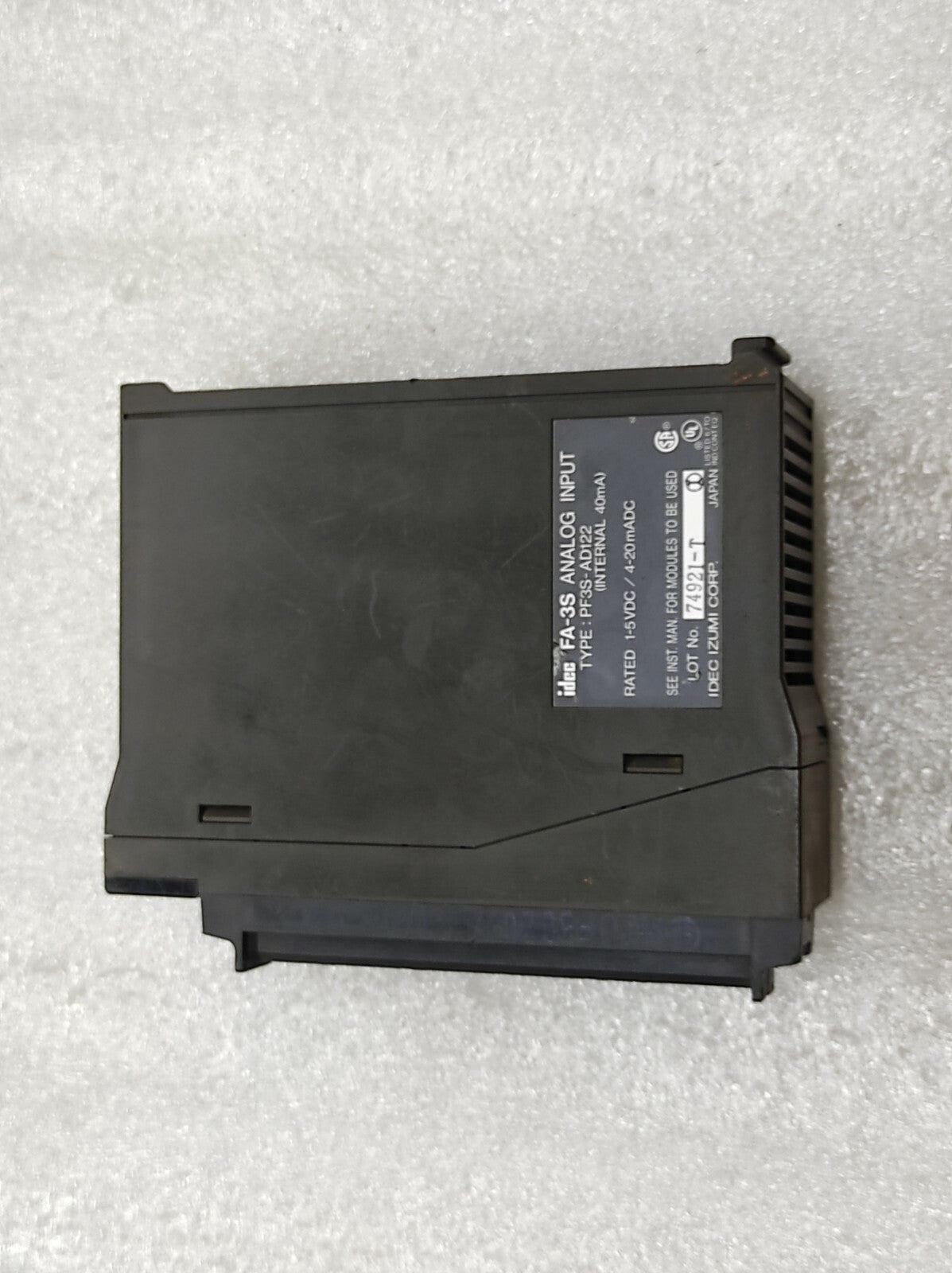 IDEC PF3S-AD122 ANALOG INPUT MODULE