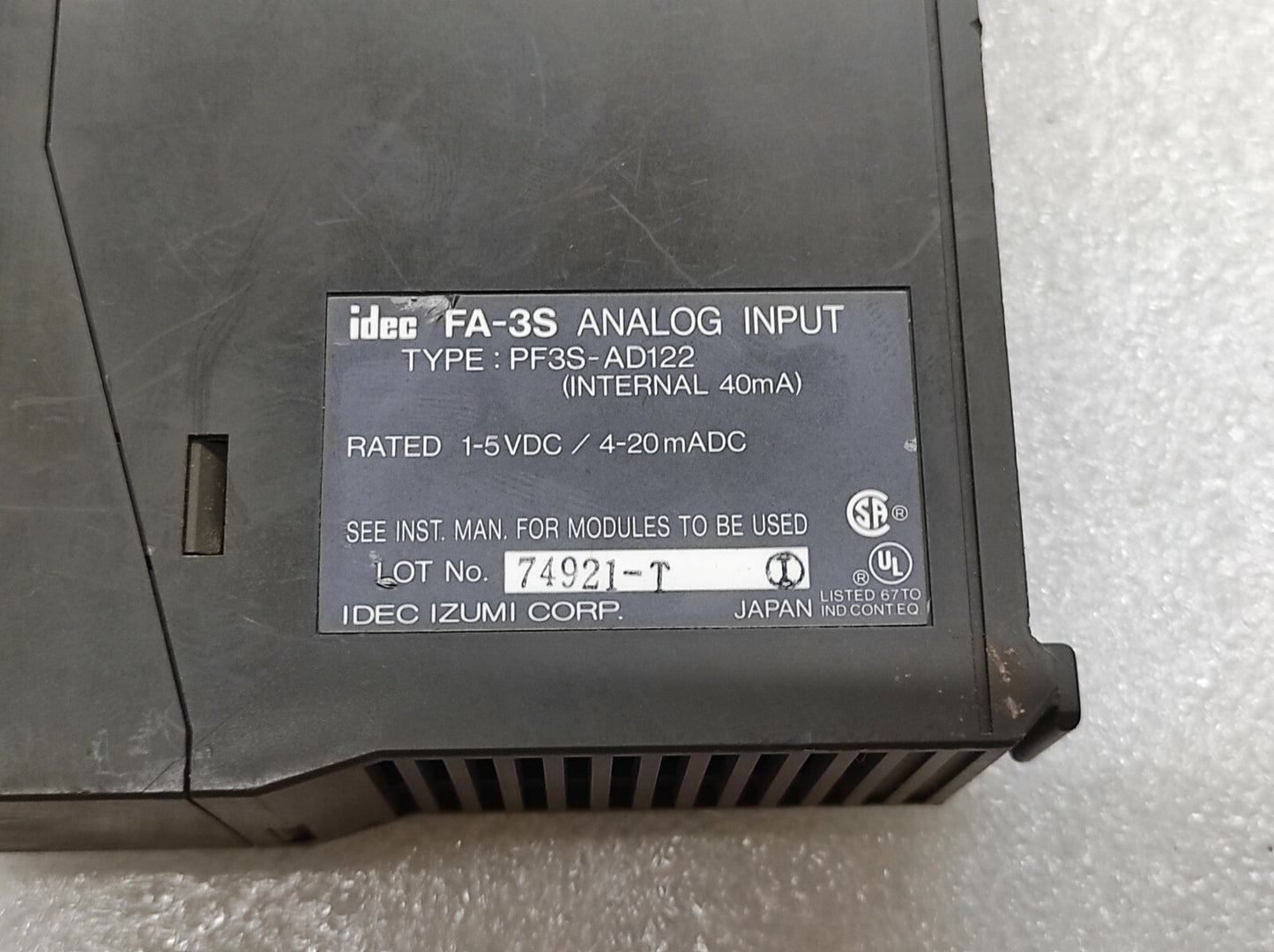 IDEC PF3S-AD122 ANALOG INPUT MODULE