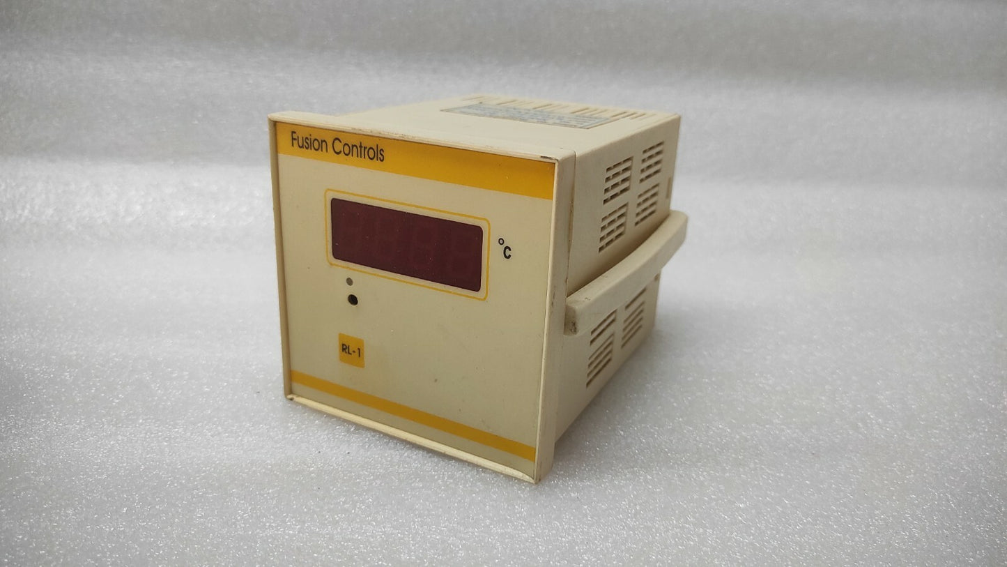 FUSION CONTROLS 801P331002 TEMPERATURE  MONITOR RTD PT100 230VAC