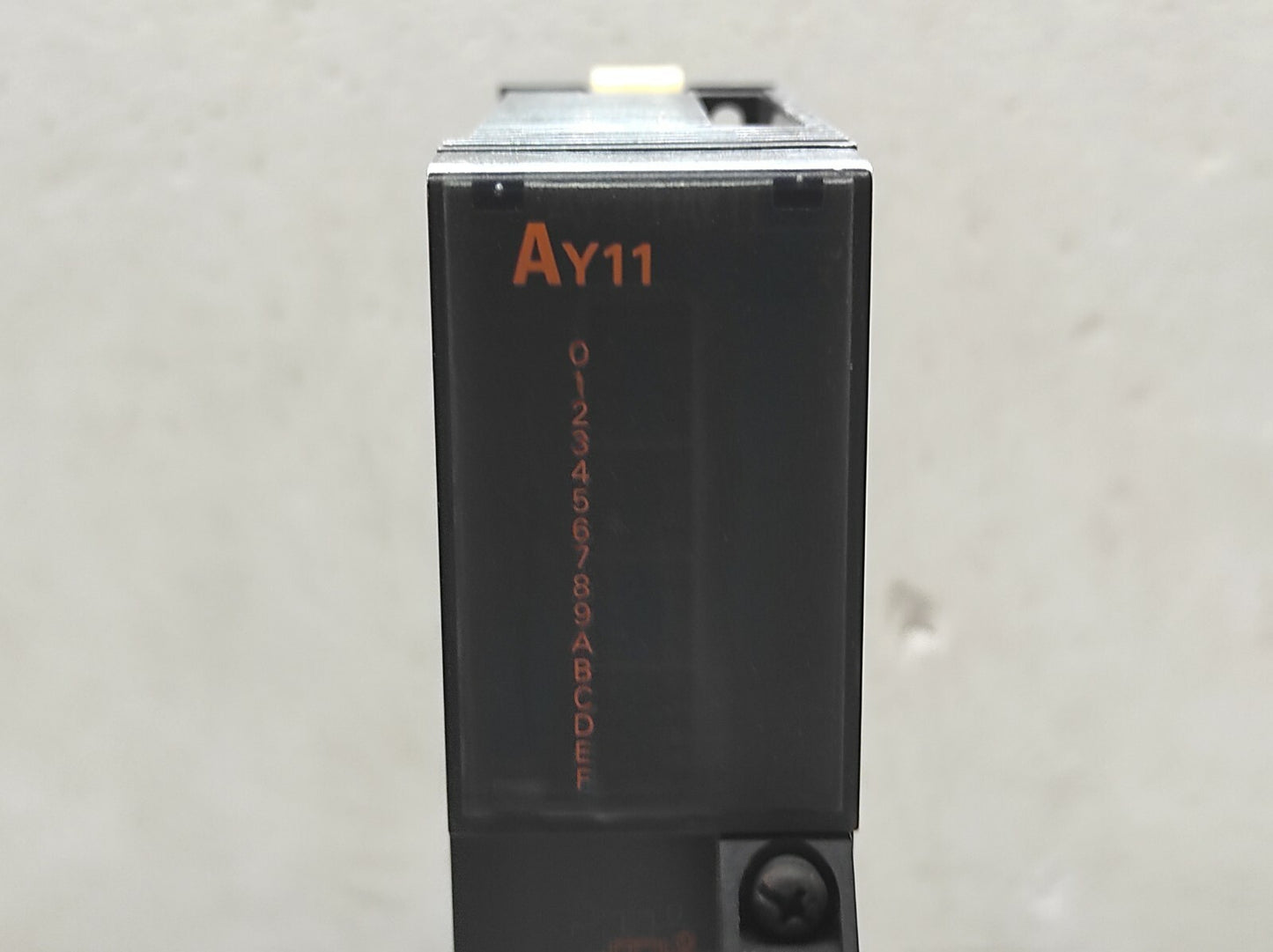 MITSUBISHI MELSEC AY11 PROGRAMMABLE CONTROLLER