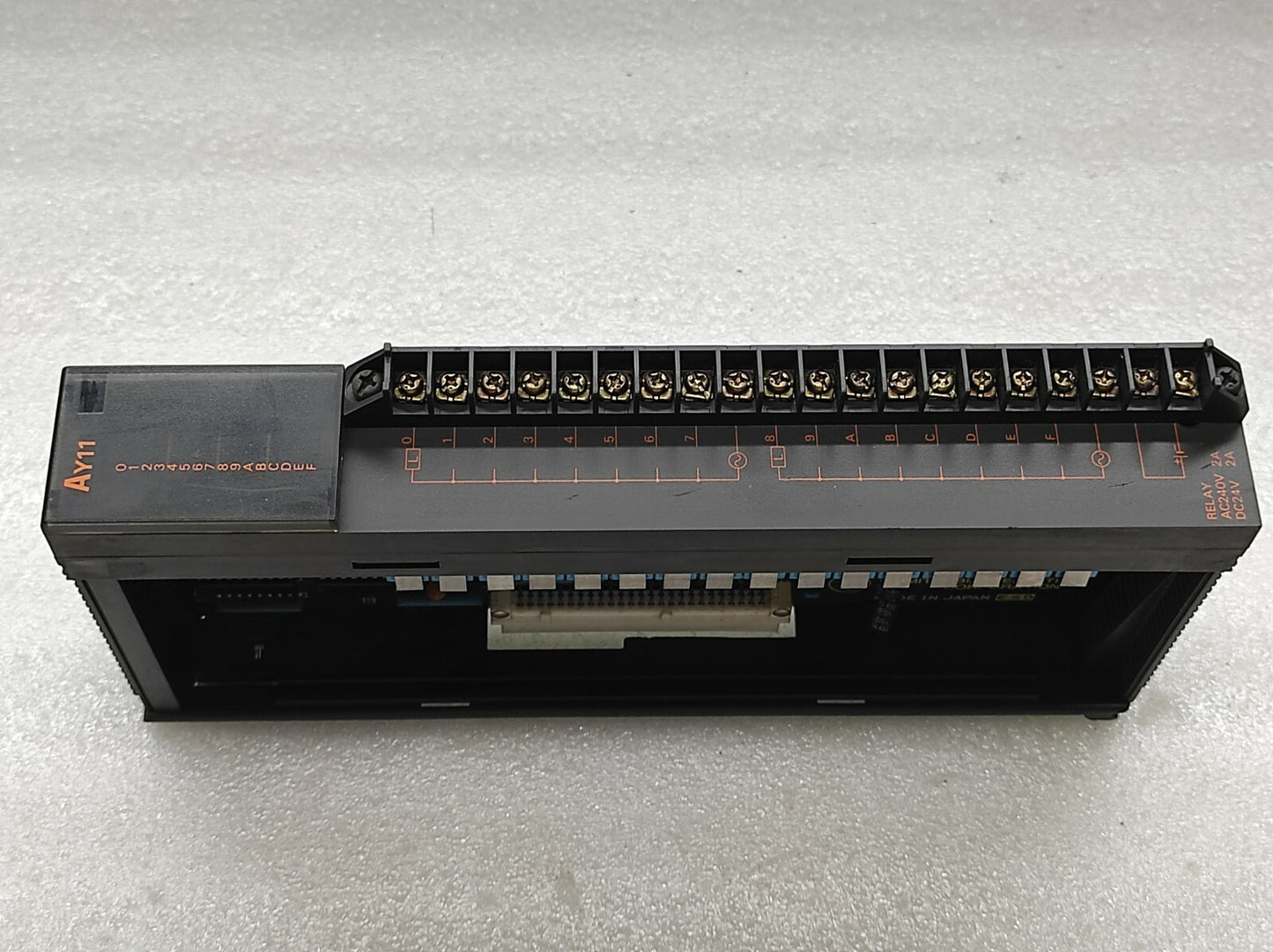 MITSUBISHI MELSEC AY11 PROGRAMMABLE CONTROLLER