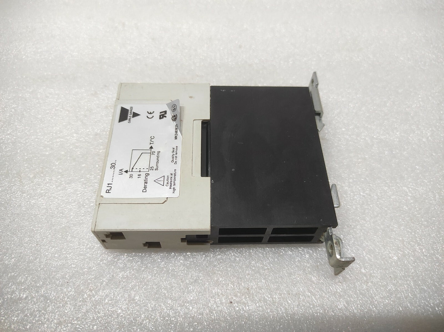 CARLO GAVAZZI RJ1A23A30E SEMICONDUCTOR CONTACTOR 230V