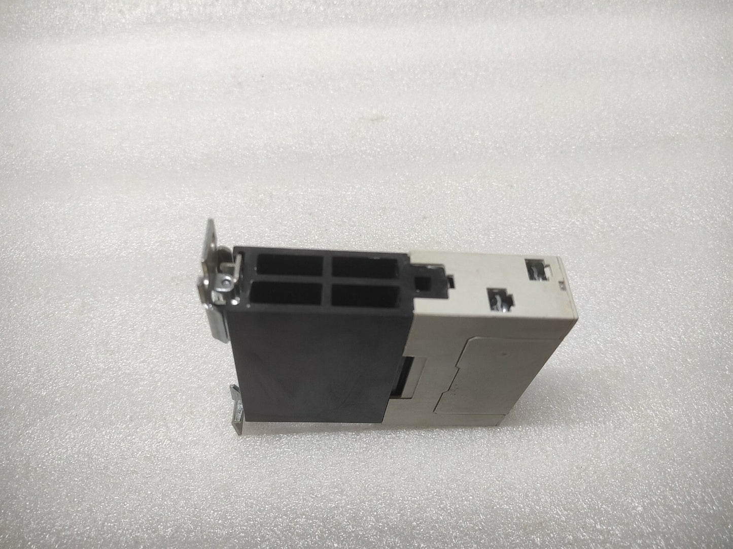 CARLO GAVAZZI RJ1A23A30E SEMICONDUCTOR CONTACTOR 230V