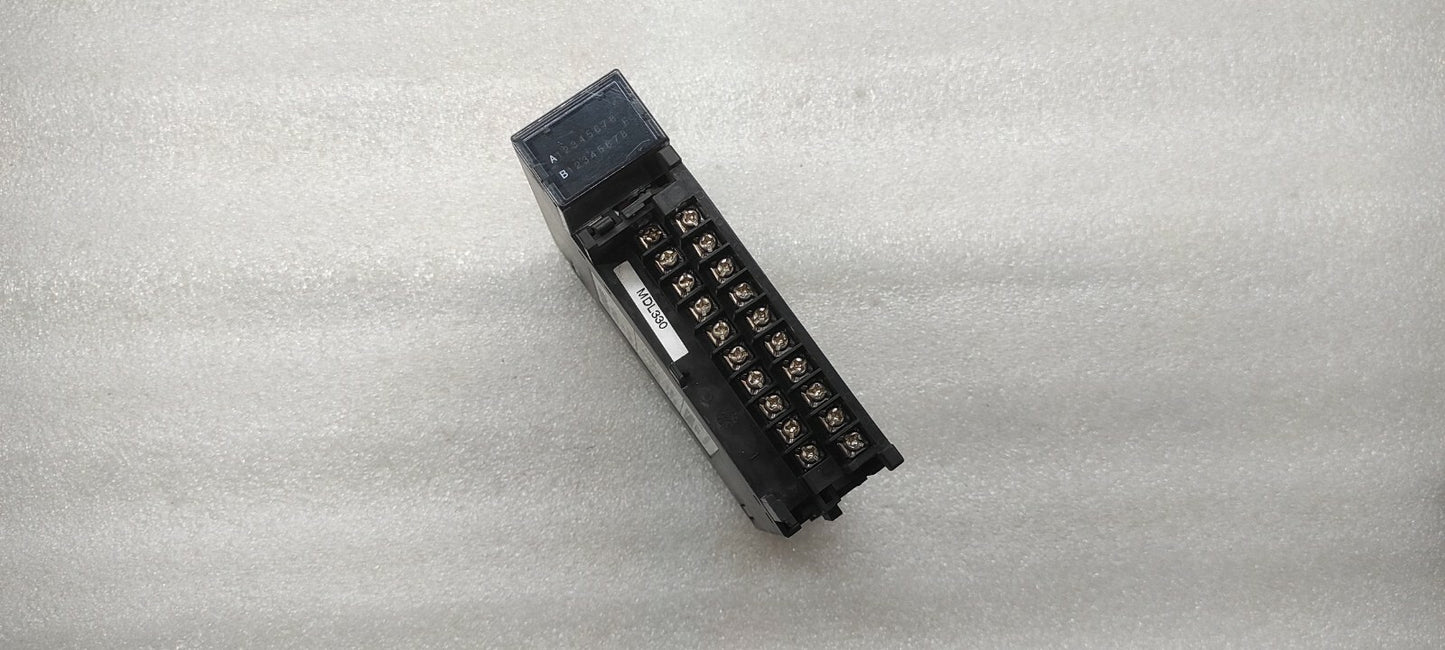 GE IC693MDL330F OUTPUT MODULE