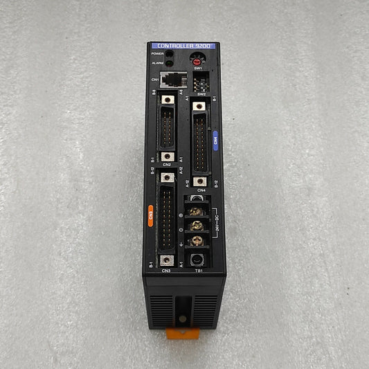 ORIENTAL MOTOR VEXTA SG9200-2G CONTROLLER 24VDC