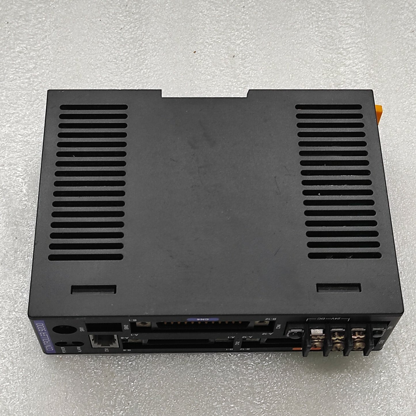 ORIENTAL MOTOR VEXTA SG9200-2G CONTROLLER 24VDC