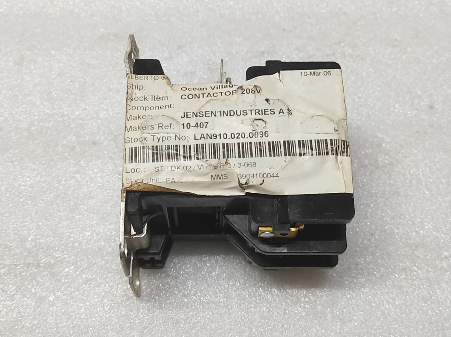 TELEMECANIQUE 2200EB230EA MAGNETIC CONTACTOR COIL VOLTAGE 24VAC