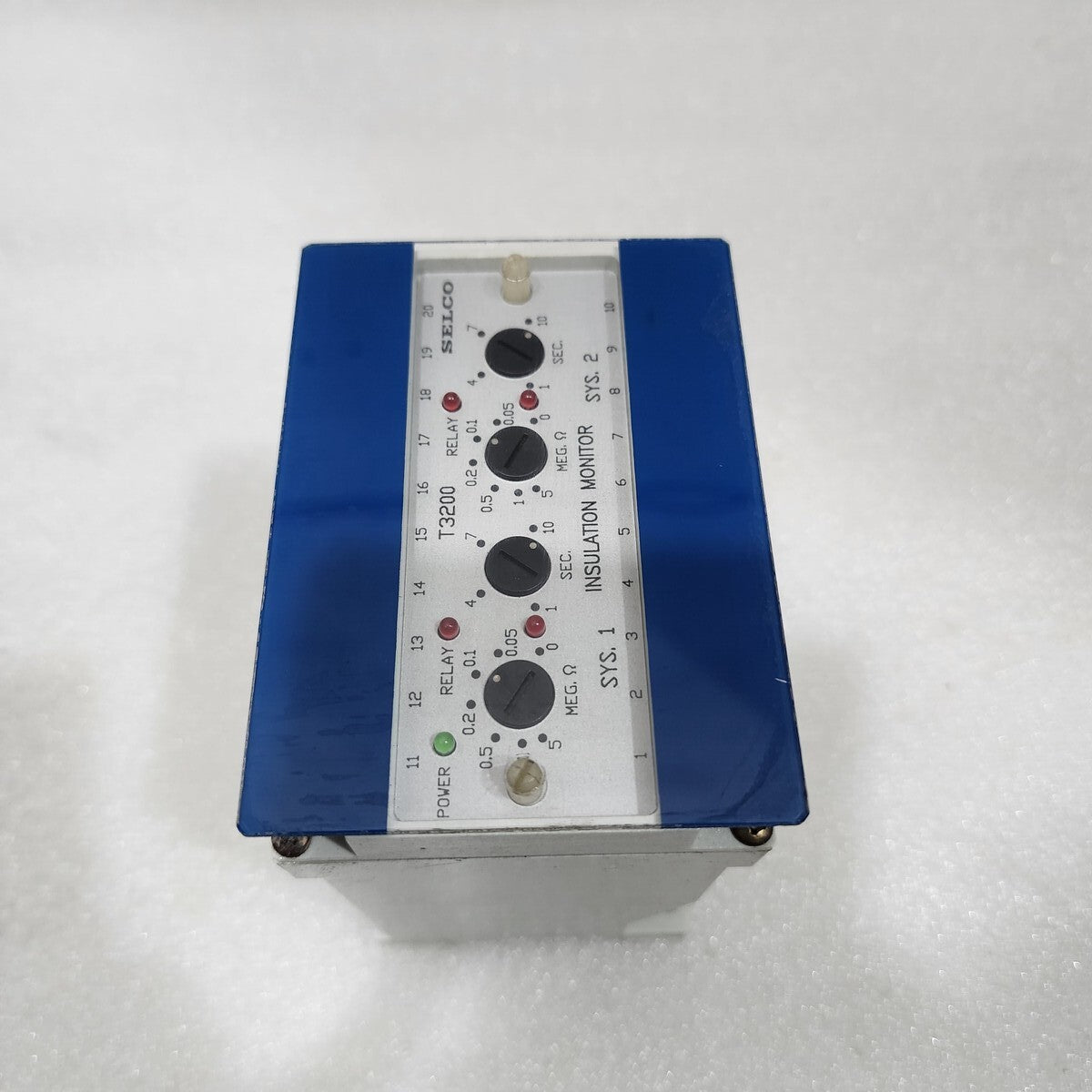 SELCO T3200-04 INSULATION MONITOR 100-110V