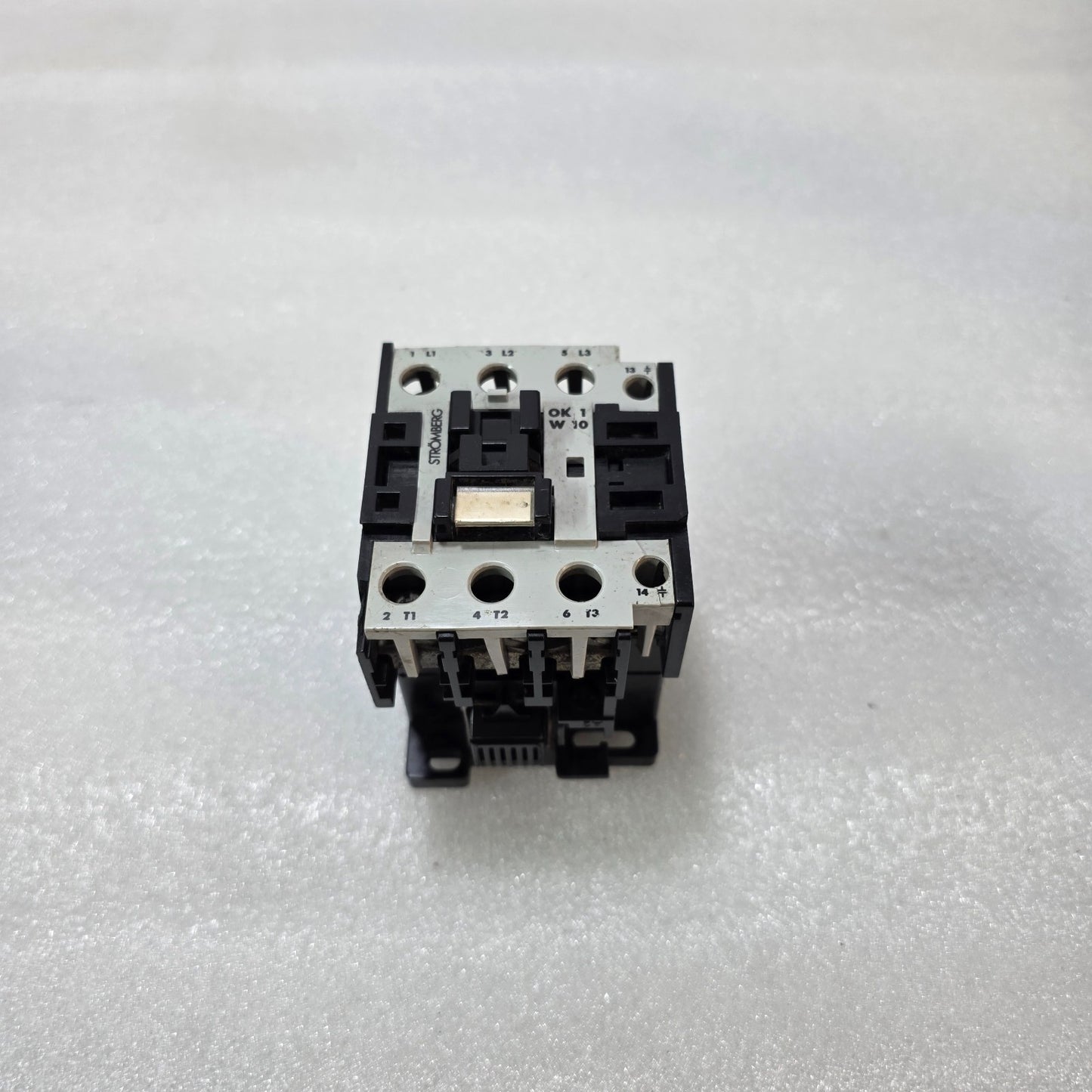 STROMBERG OK1 CONTACTOR 50A 690V AC INDUSTRIAL MOTOR CONTACTOR WITH 240V COIL